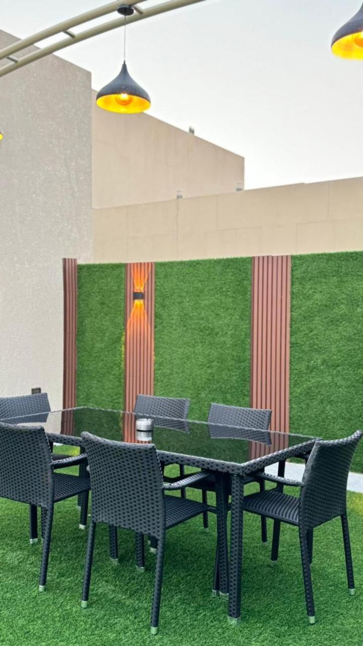 Luxury apartment with garden