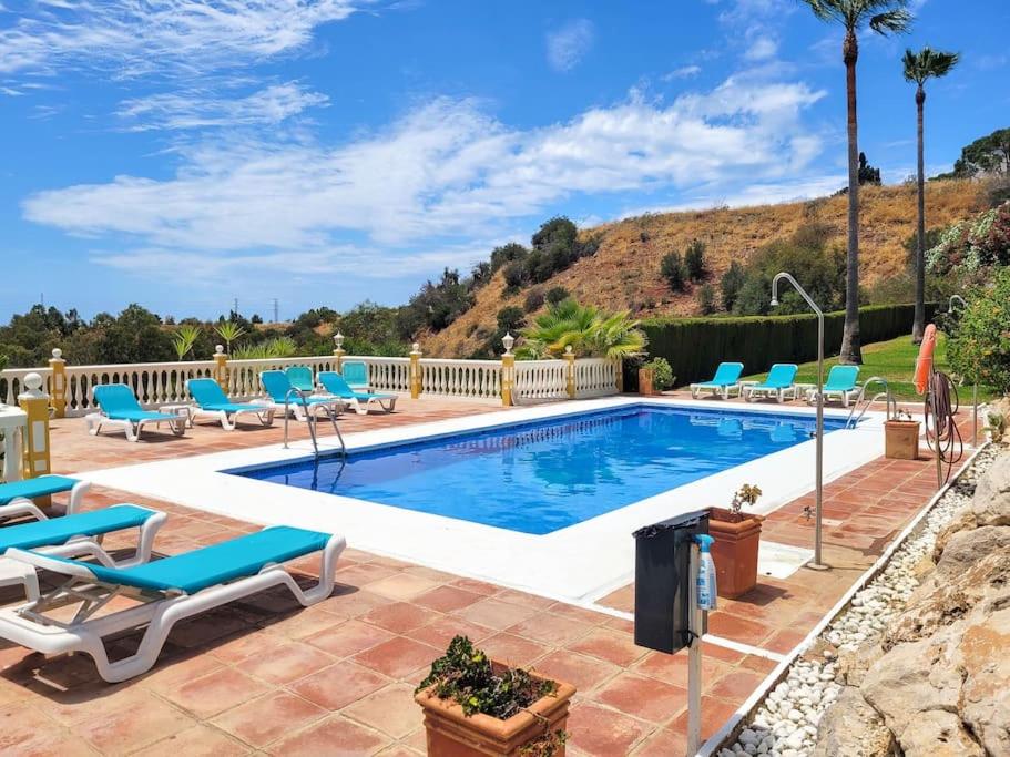 Villa Vencejo - 3 bed villa - fully refurbished in Riviera Del Sol, Mijas