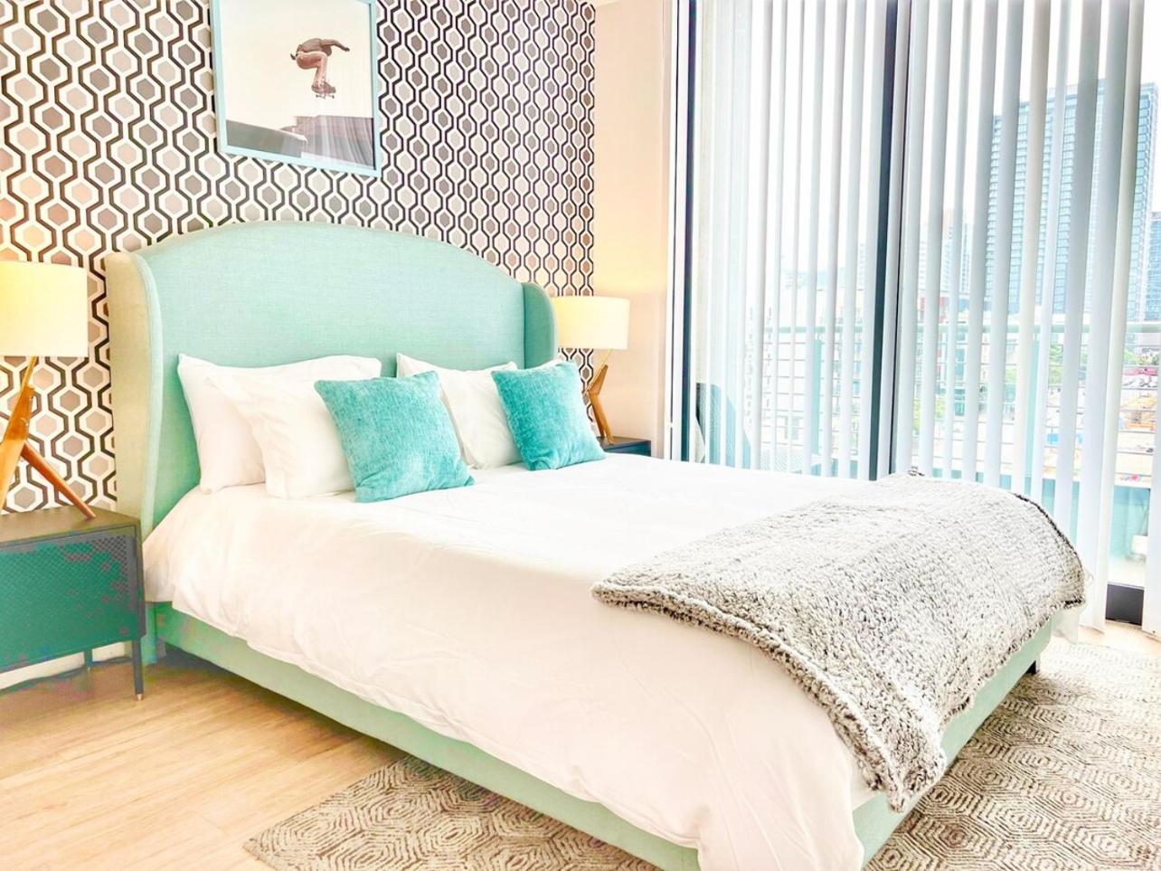 The Leo - Deluxe 3 Bedroom Stay view 5