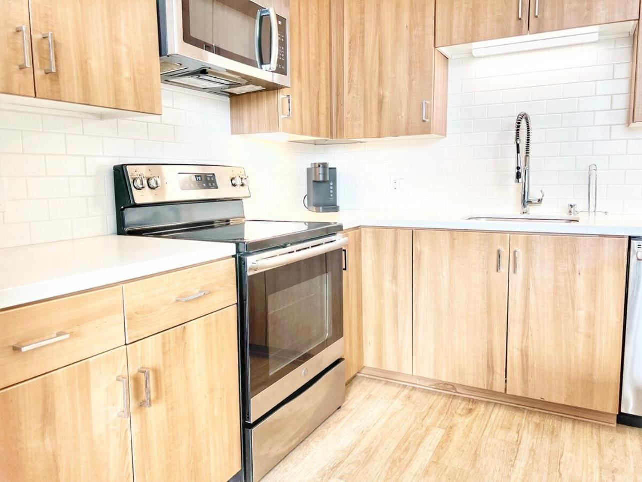 City View Apartment in Downtown!