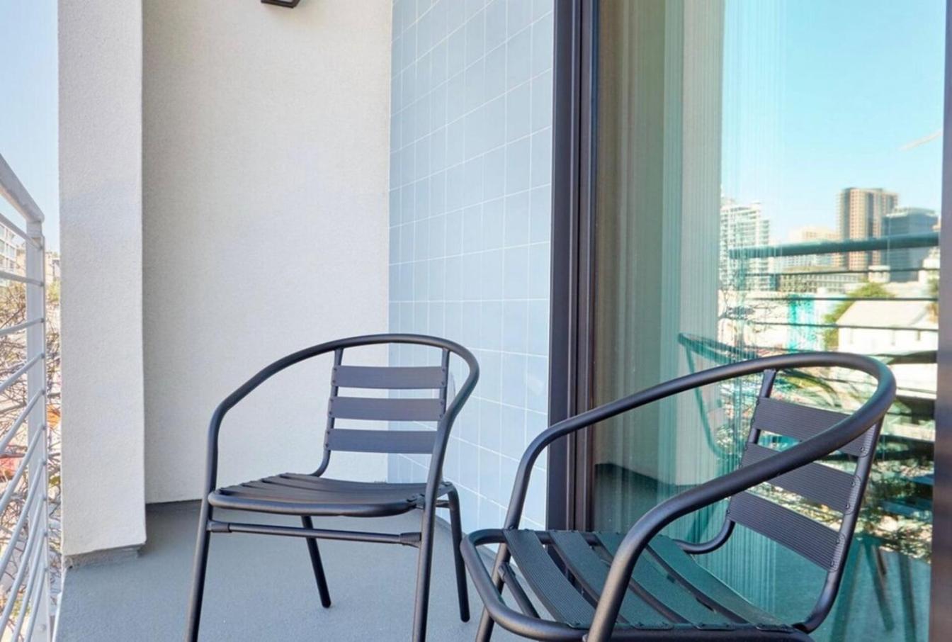 City View Apartment in Downtown!