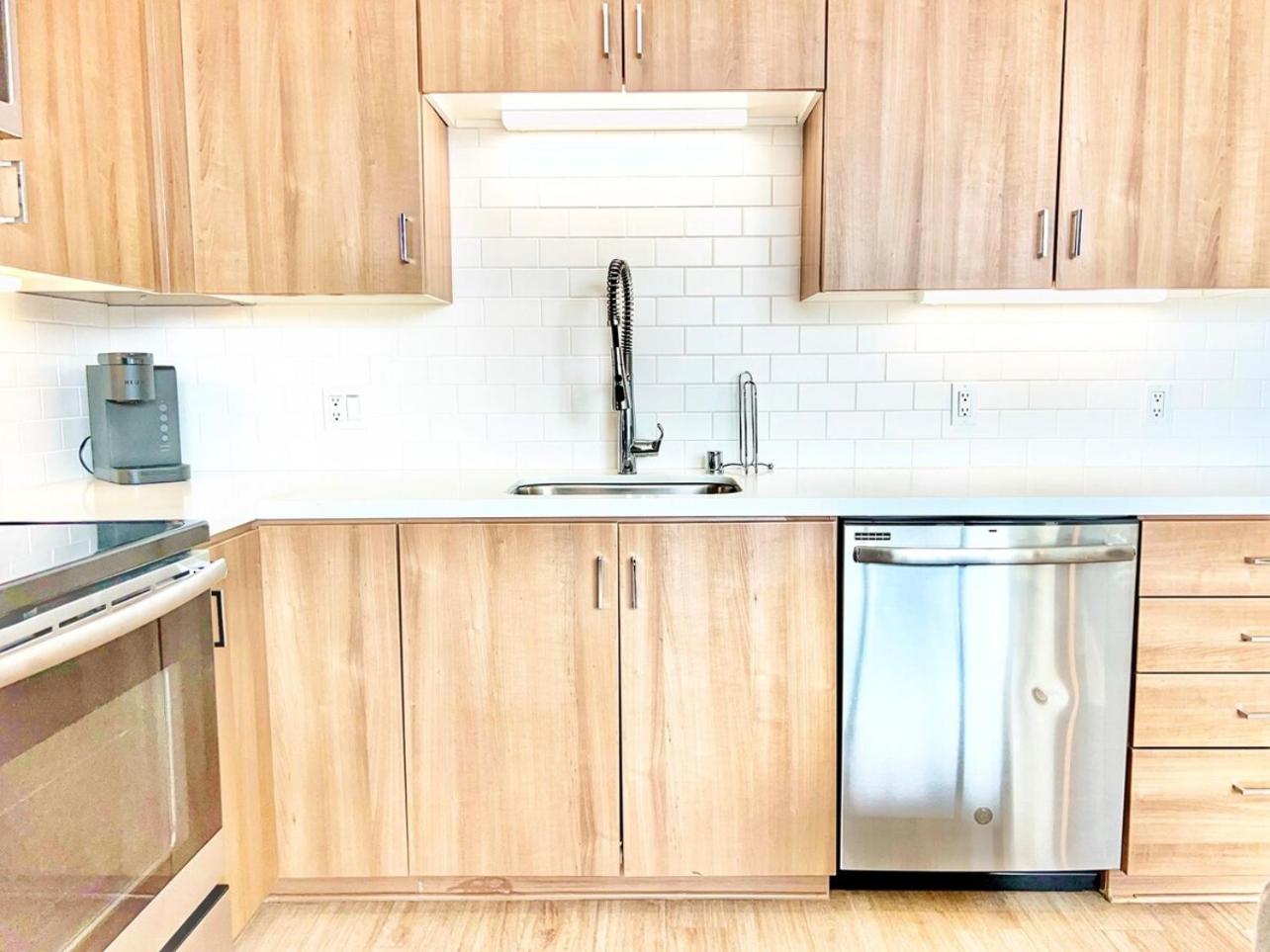 City View Apartment in Downtown!