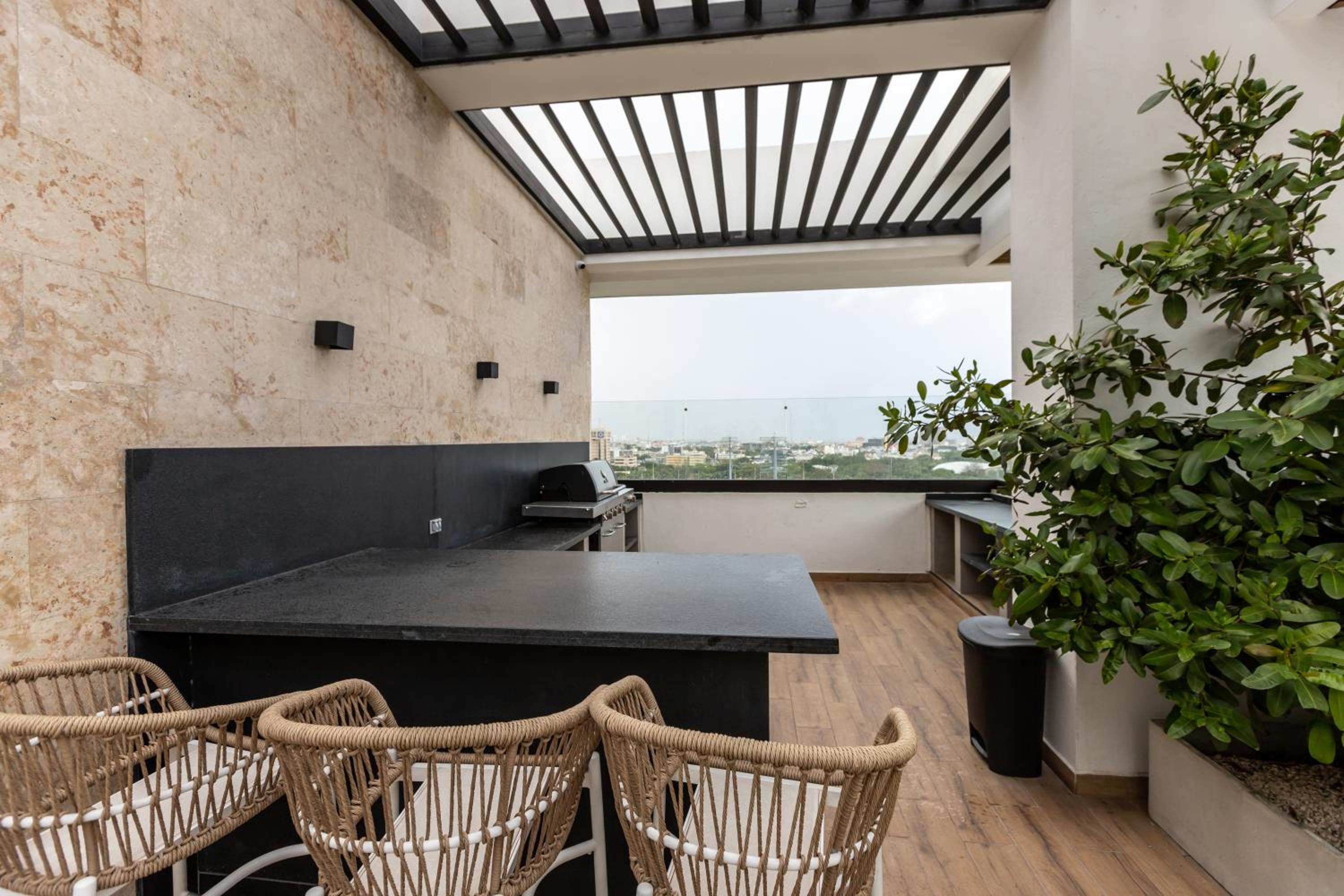 Modern Panoramic View Naco Fast Wifi