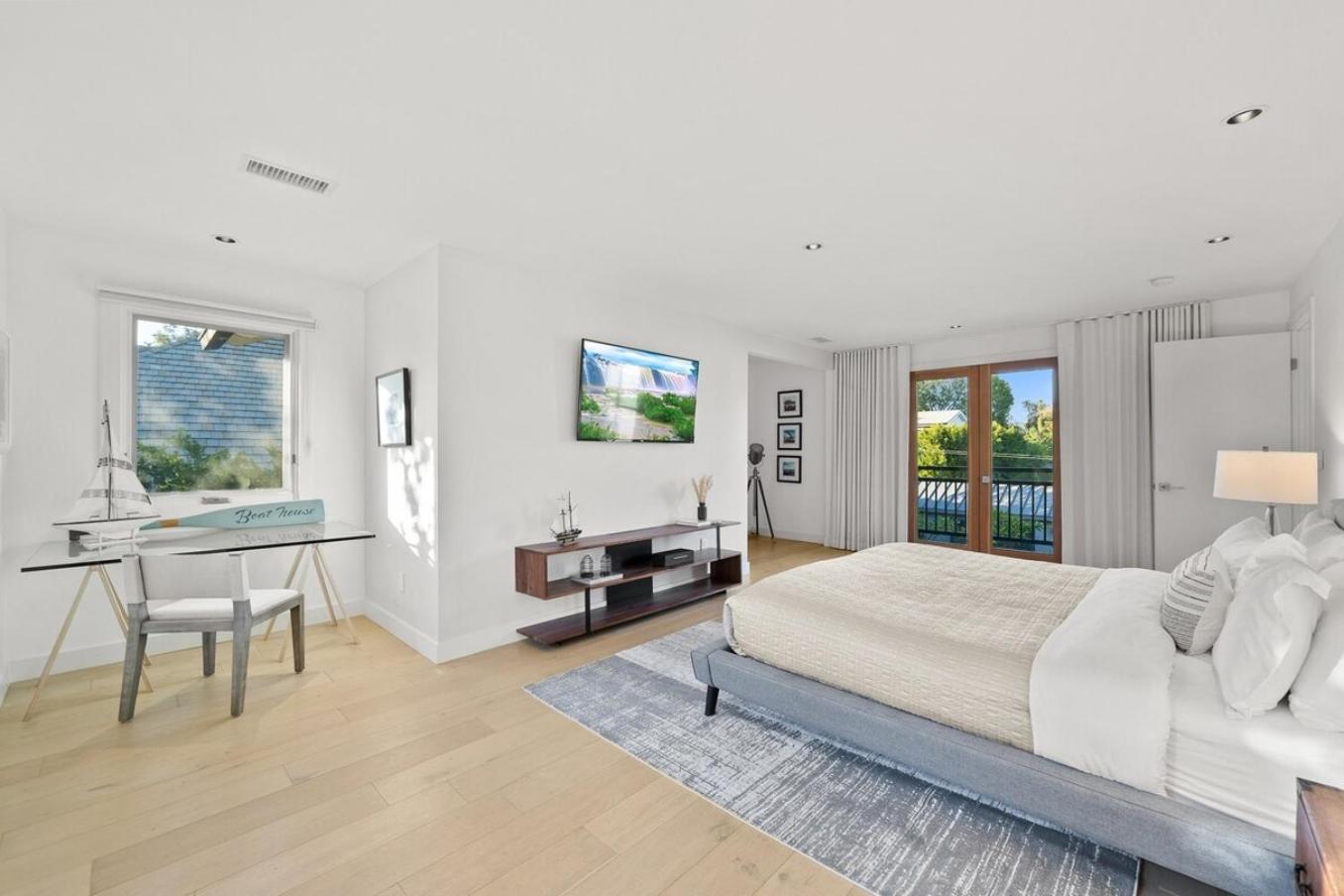 Prestige Studio City Estate