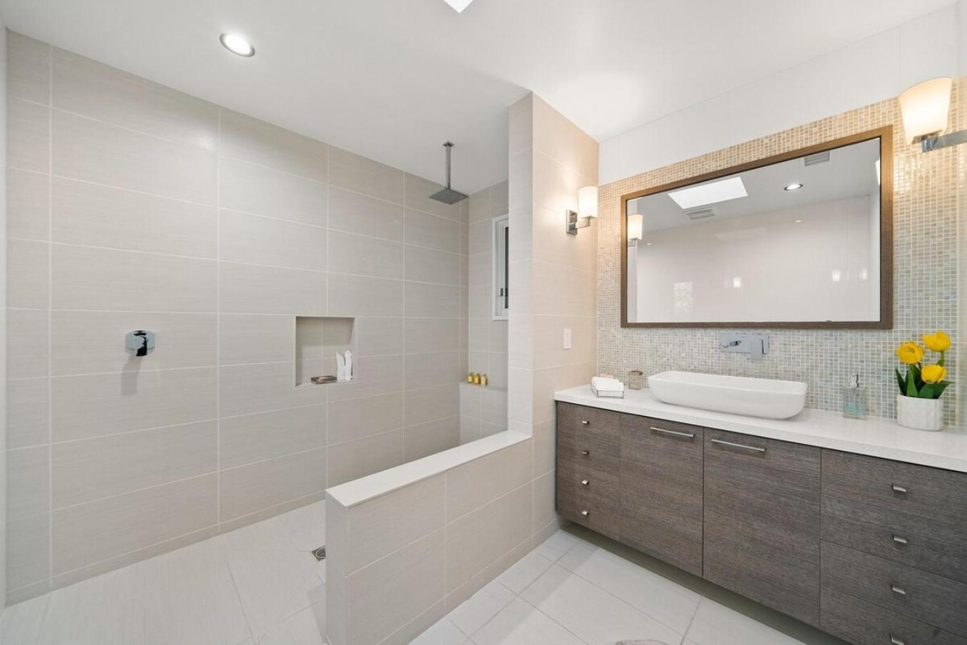 Prestige Studio City Estate