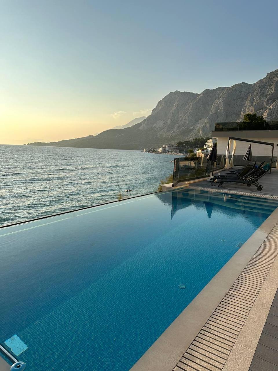 ADRIA MIRIS apartments view 5