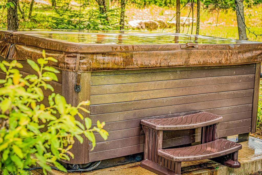 Le Chalet des Huards avec SPA et WIFI