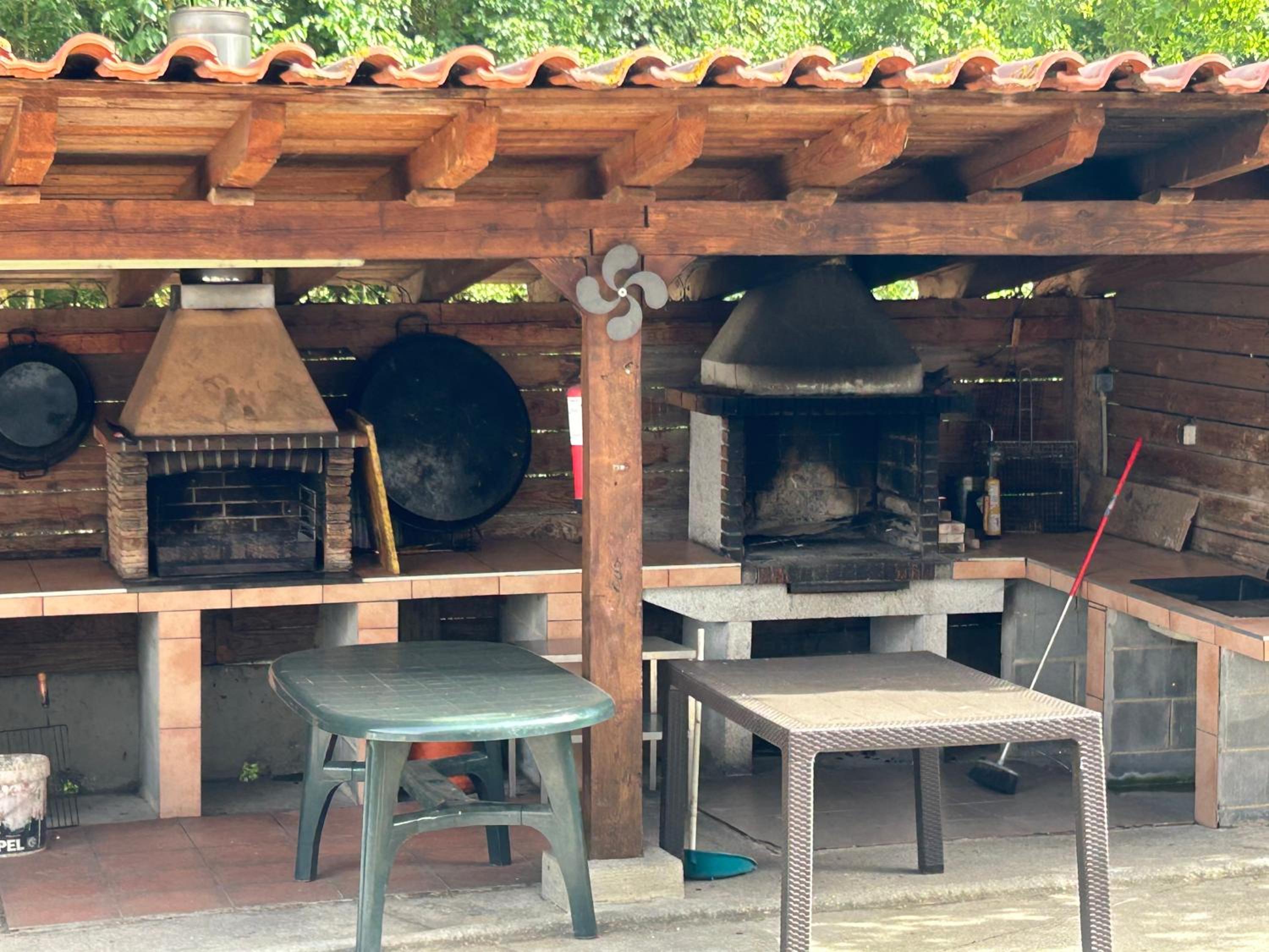 Casa Rural Sarobetxea en Larrayoz, Navarra
