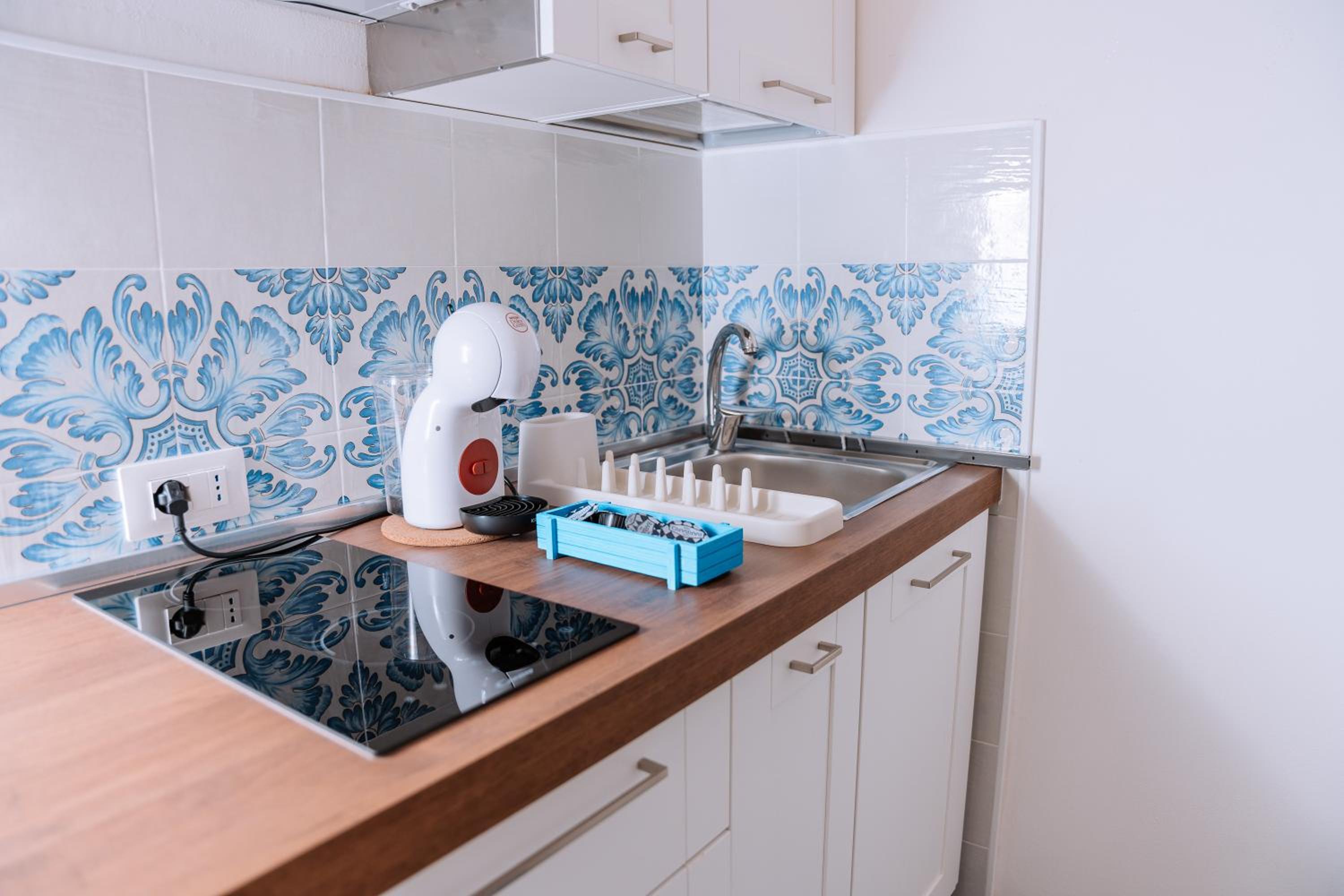 Omare Apartments
