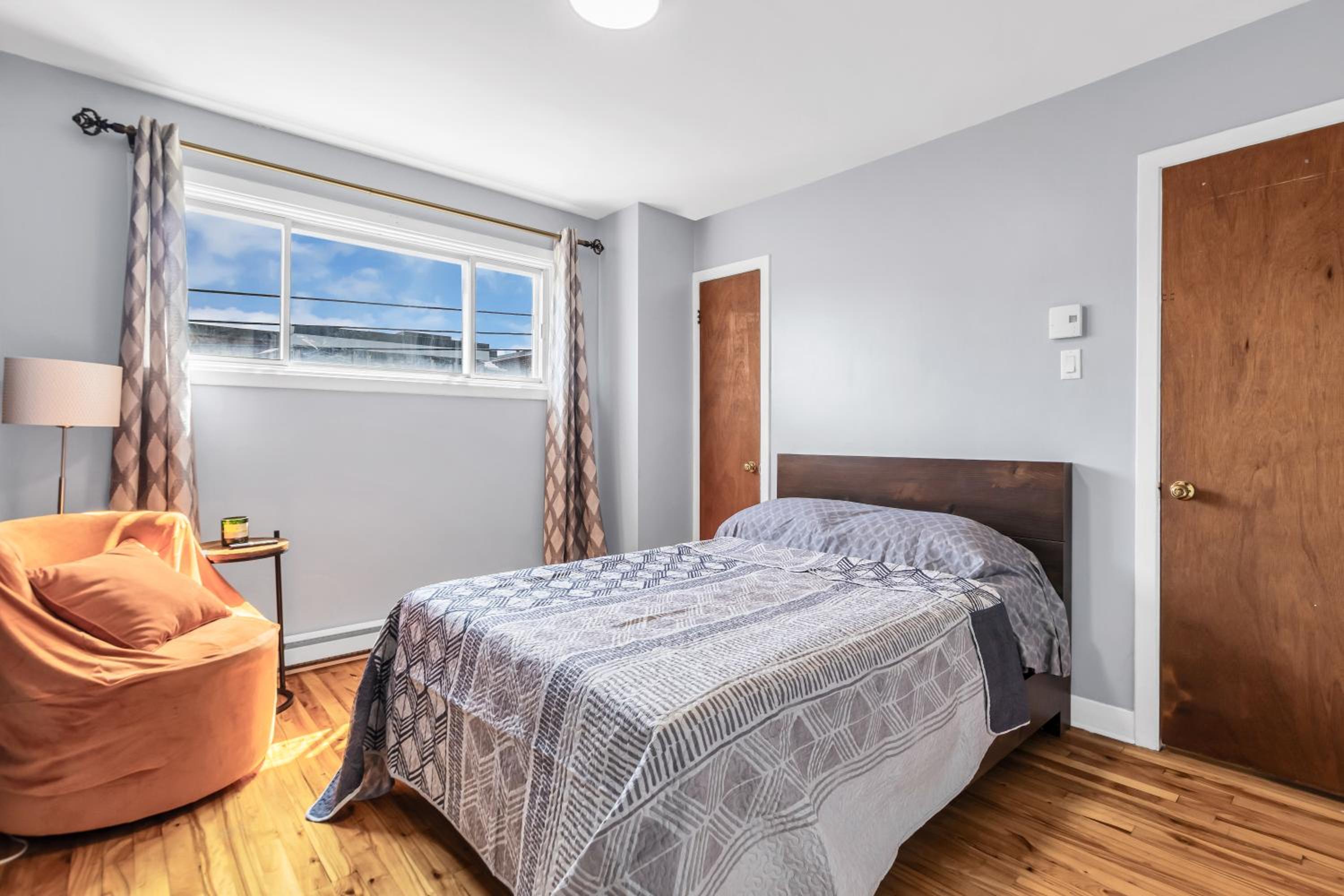 Cozy 3 Bedrooms Montreal