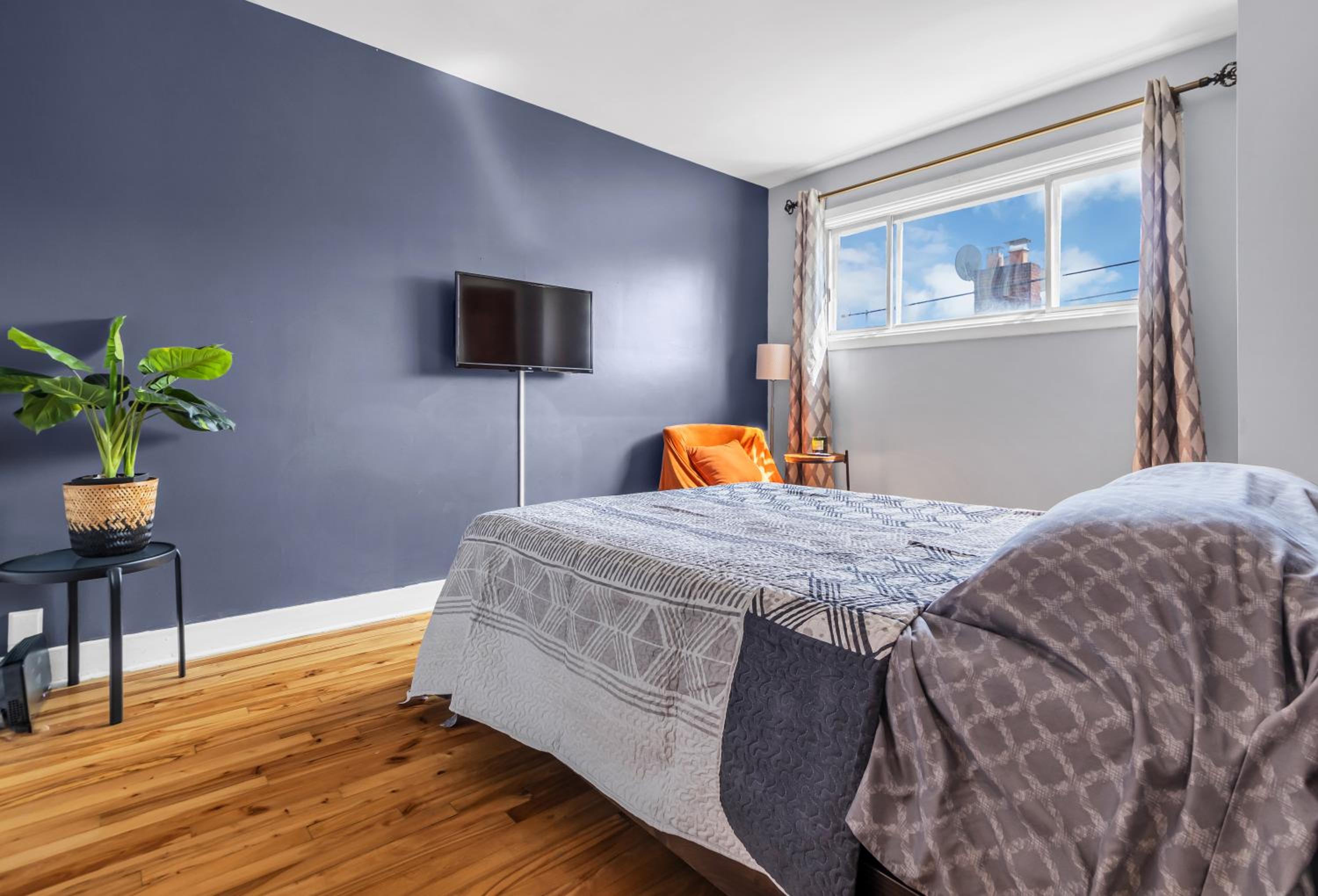 Cozy 3 Bedrooms Montreal