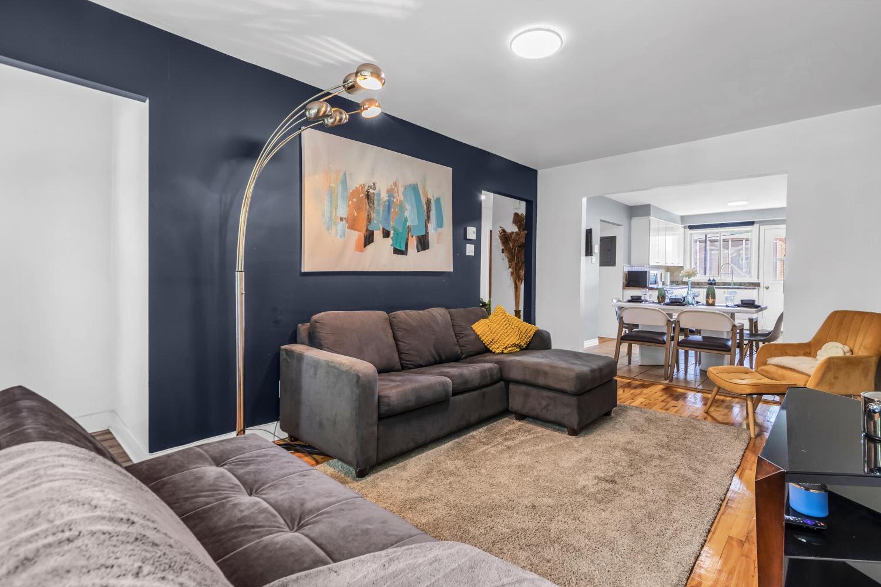 Cozy 3 Bedrooms Montreal