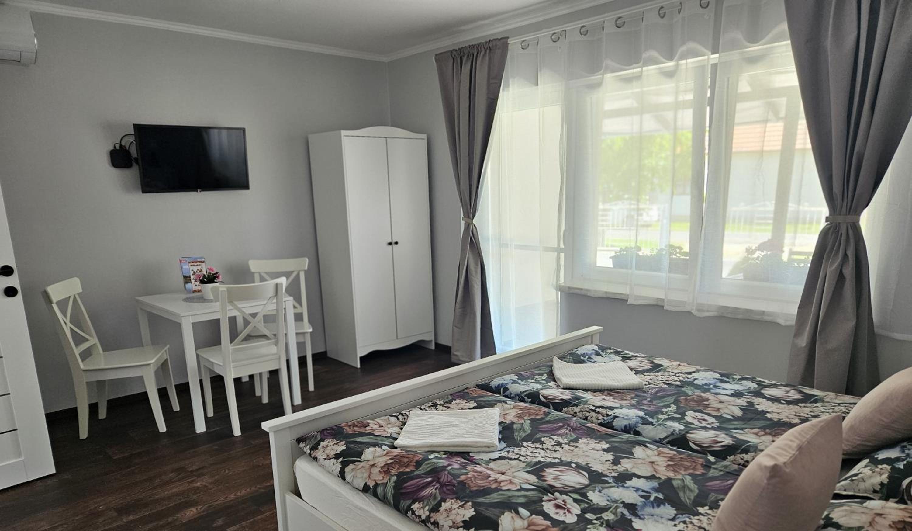Dolce Vita Apartman Gyula view 2