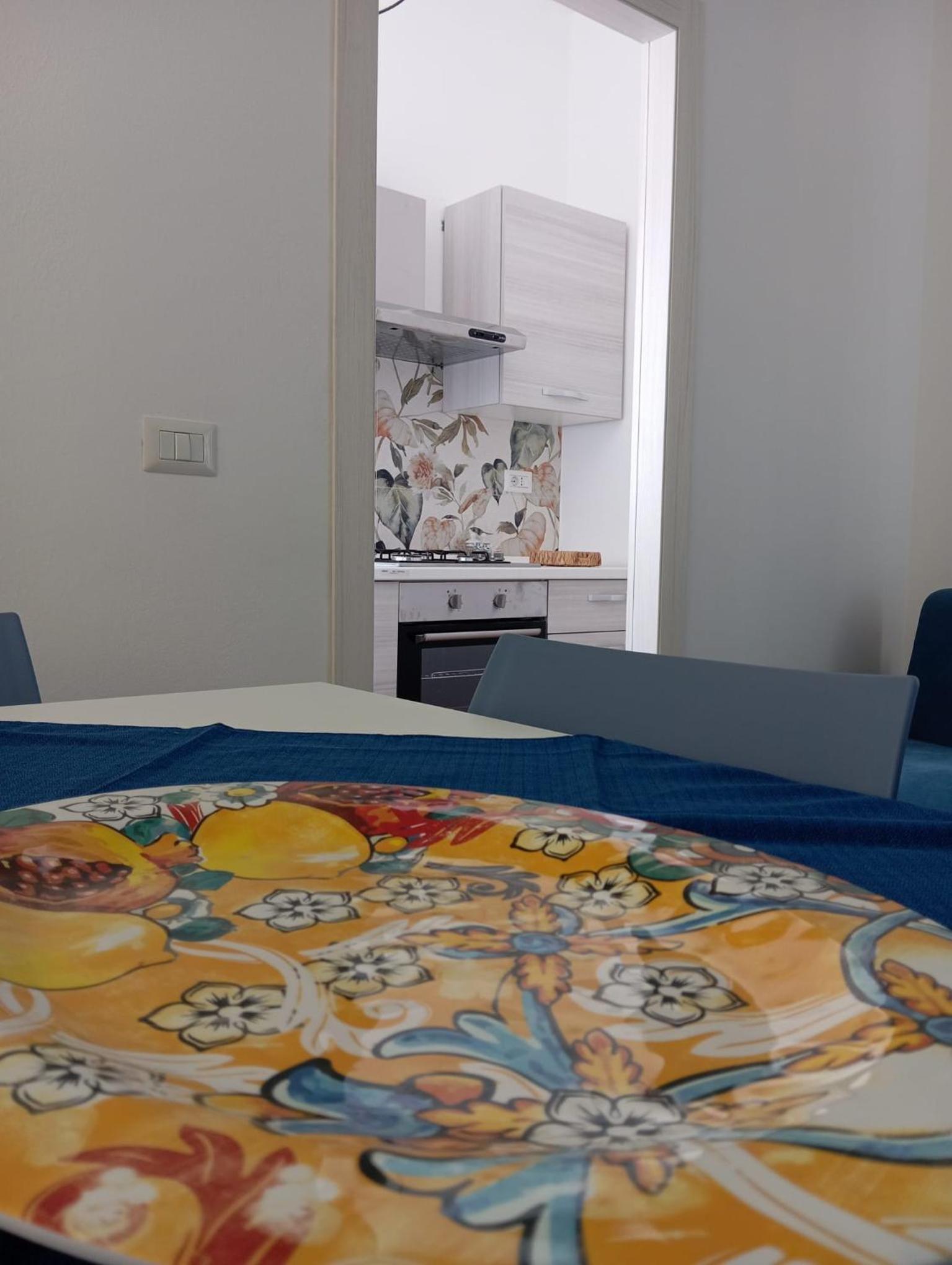 Victor' apartment photo 5