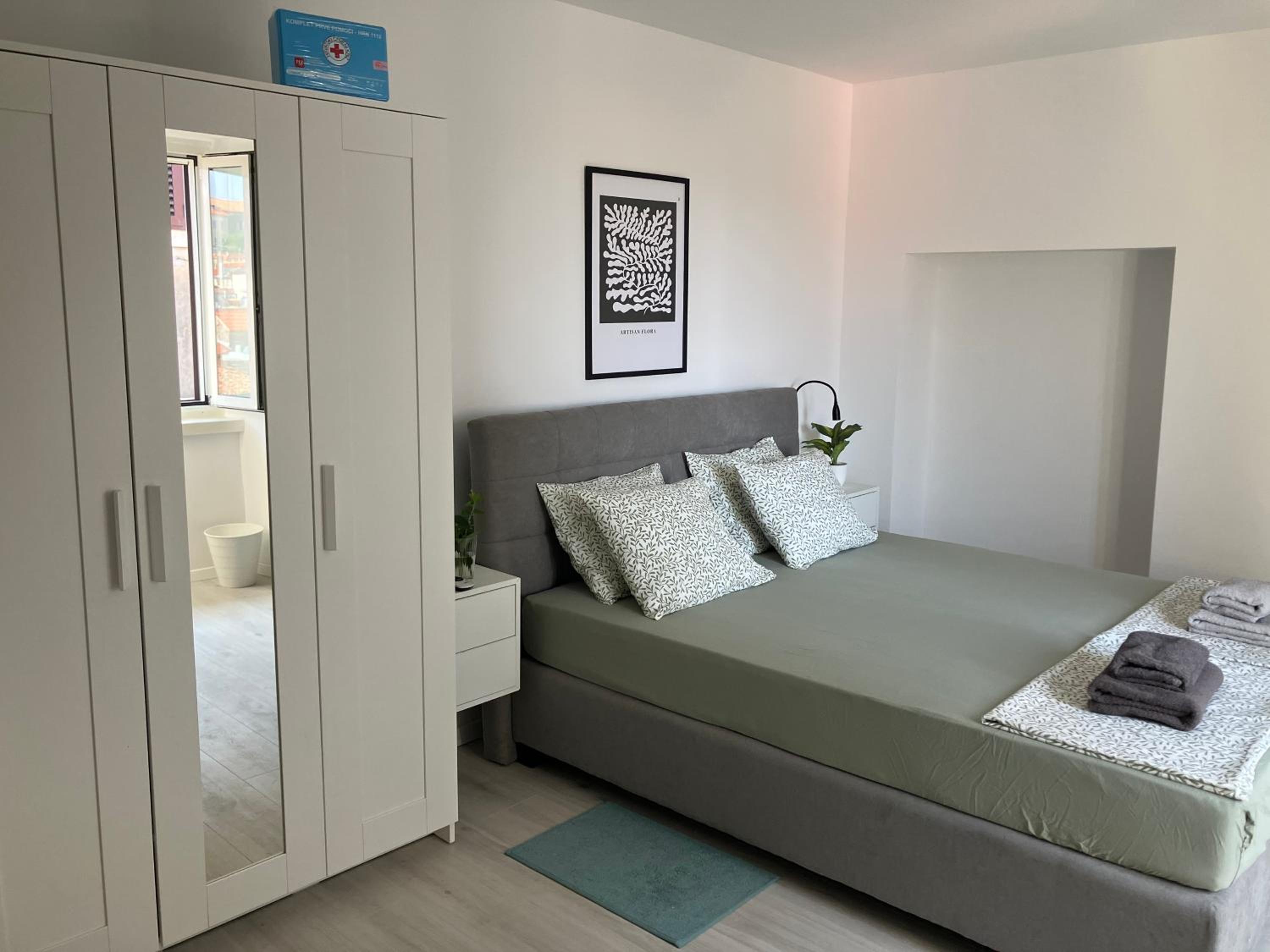 bedroom