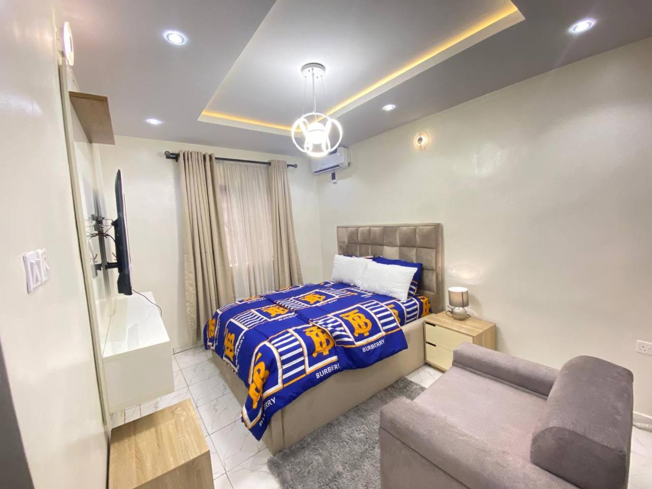 The perfect studio apartment view 3