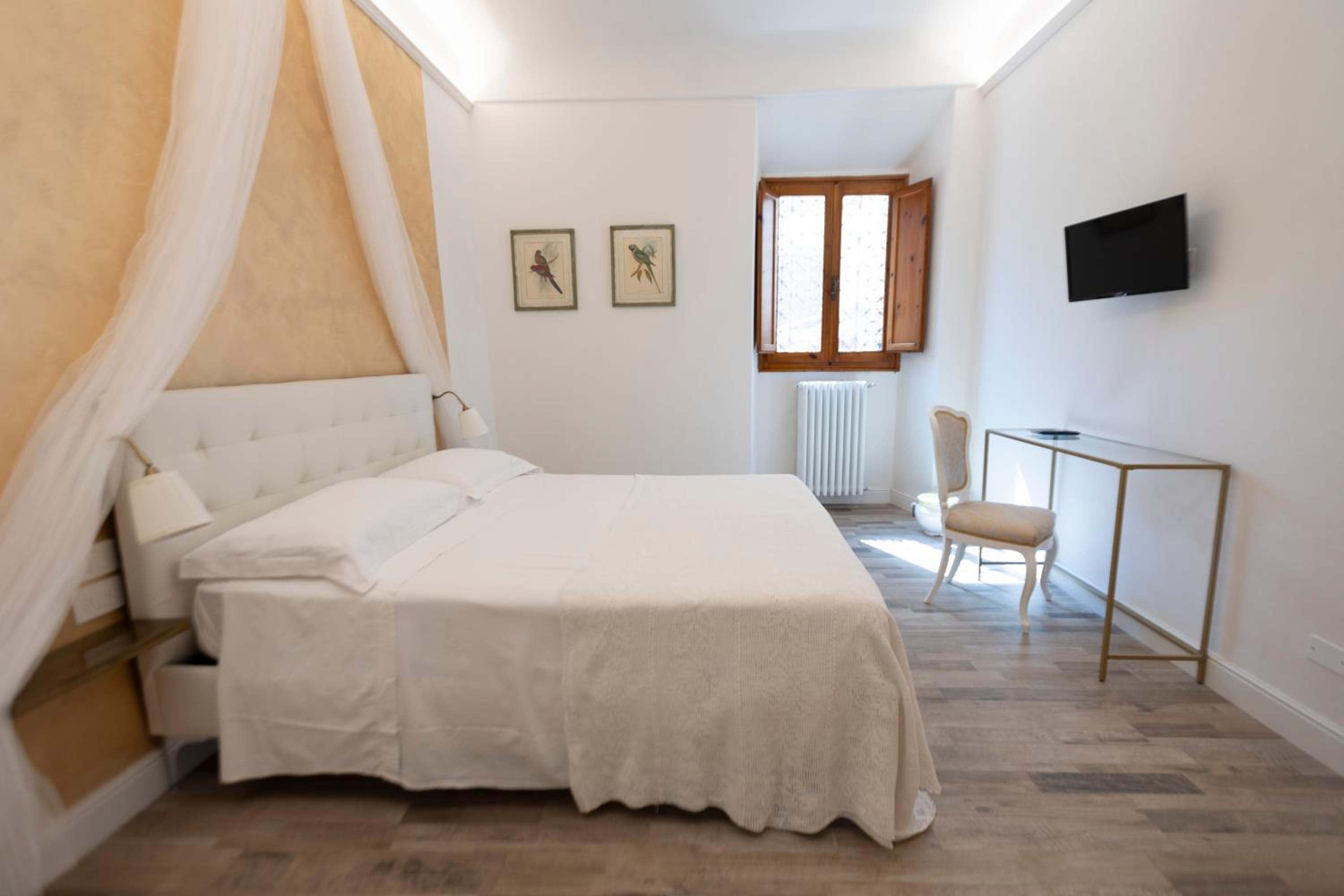 LC41 Suites