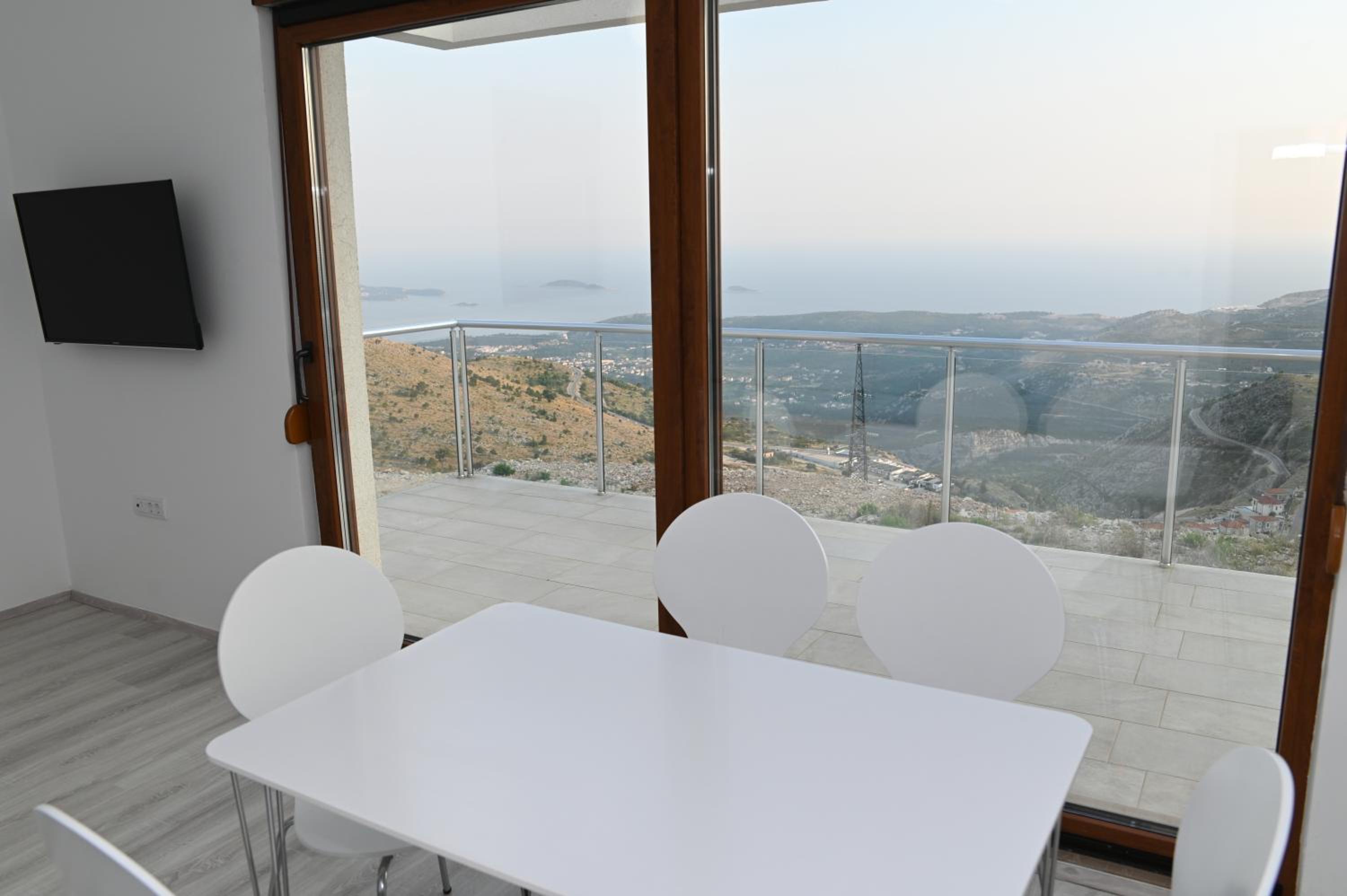 Villa Panorama - Private heated pool and jacuzzi with ocean view
