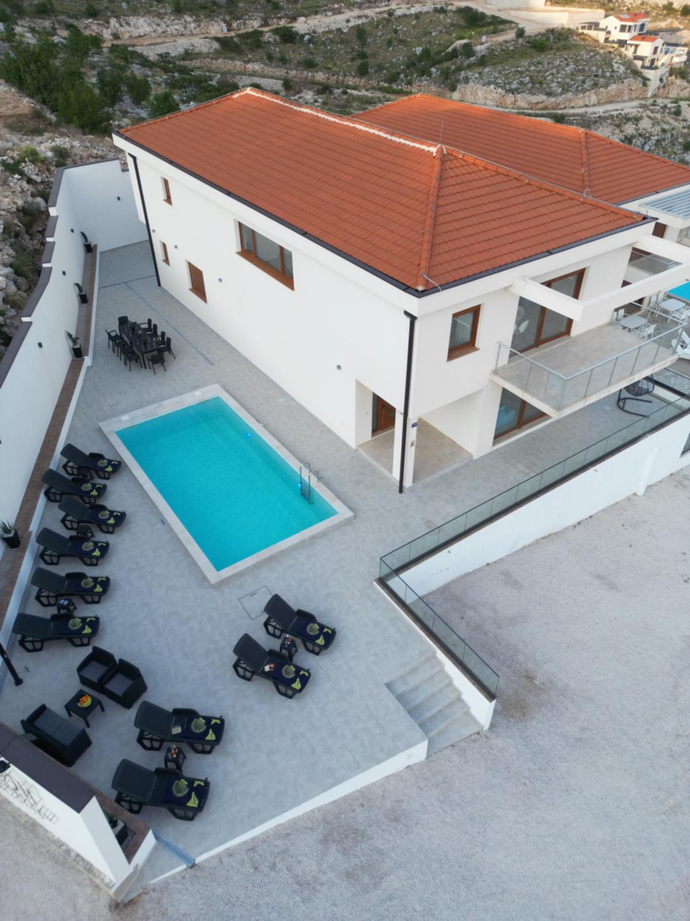 Villa Panorama - Private heated pool and jacuzzi with ocean view