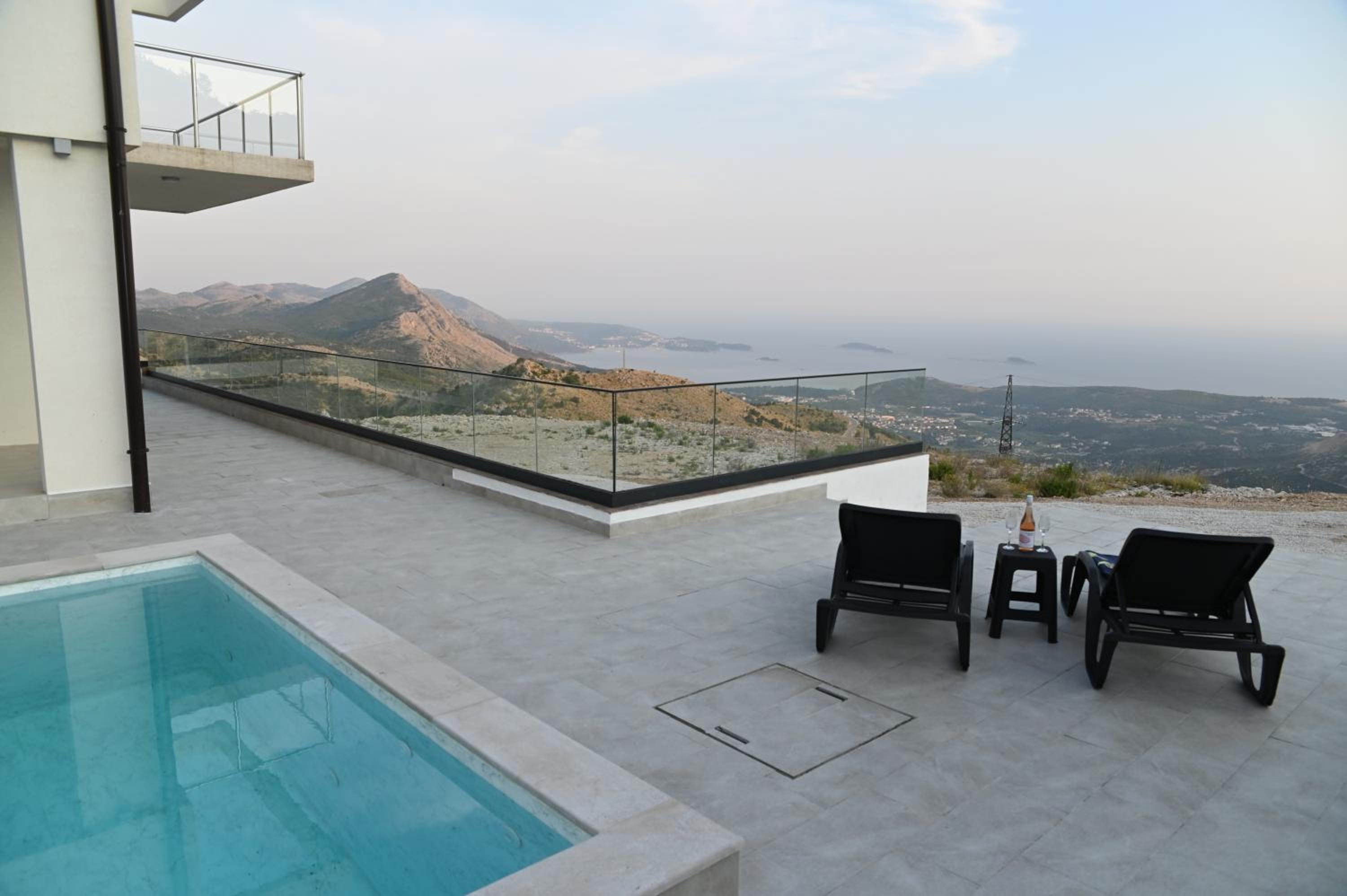 Villa Panorama - Private heated pool and jacuzzi with ocean view