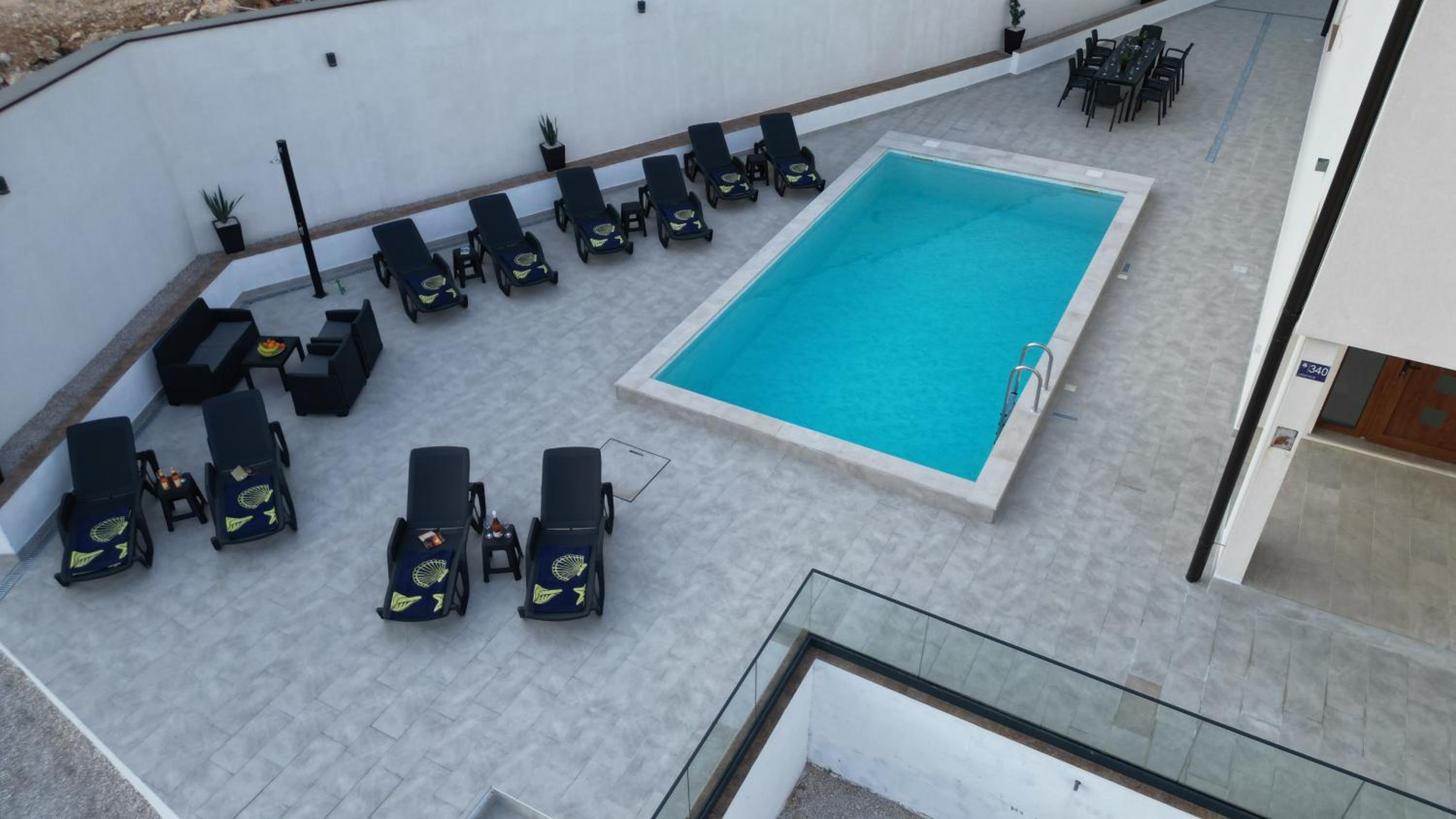 Villa Panorama - Private heated pool and jacuzzi with ocean view