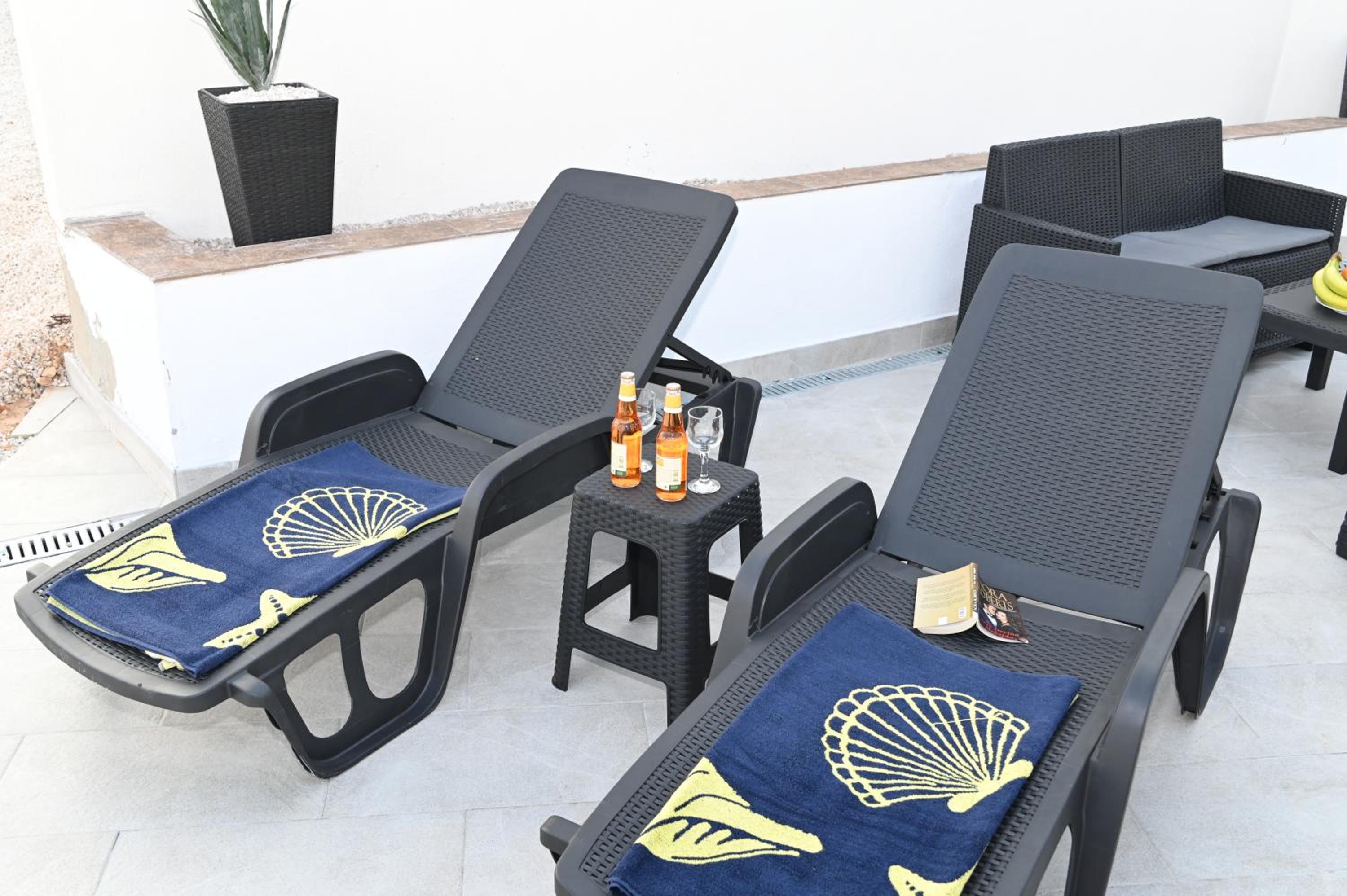 Villa Panorama - Private heated pool and jacuzzi with ocean view