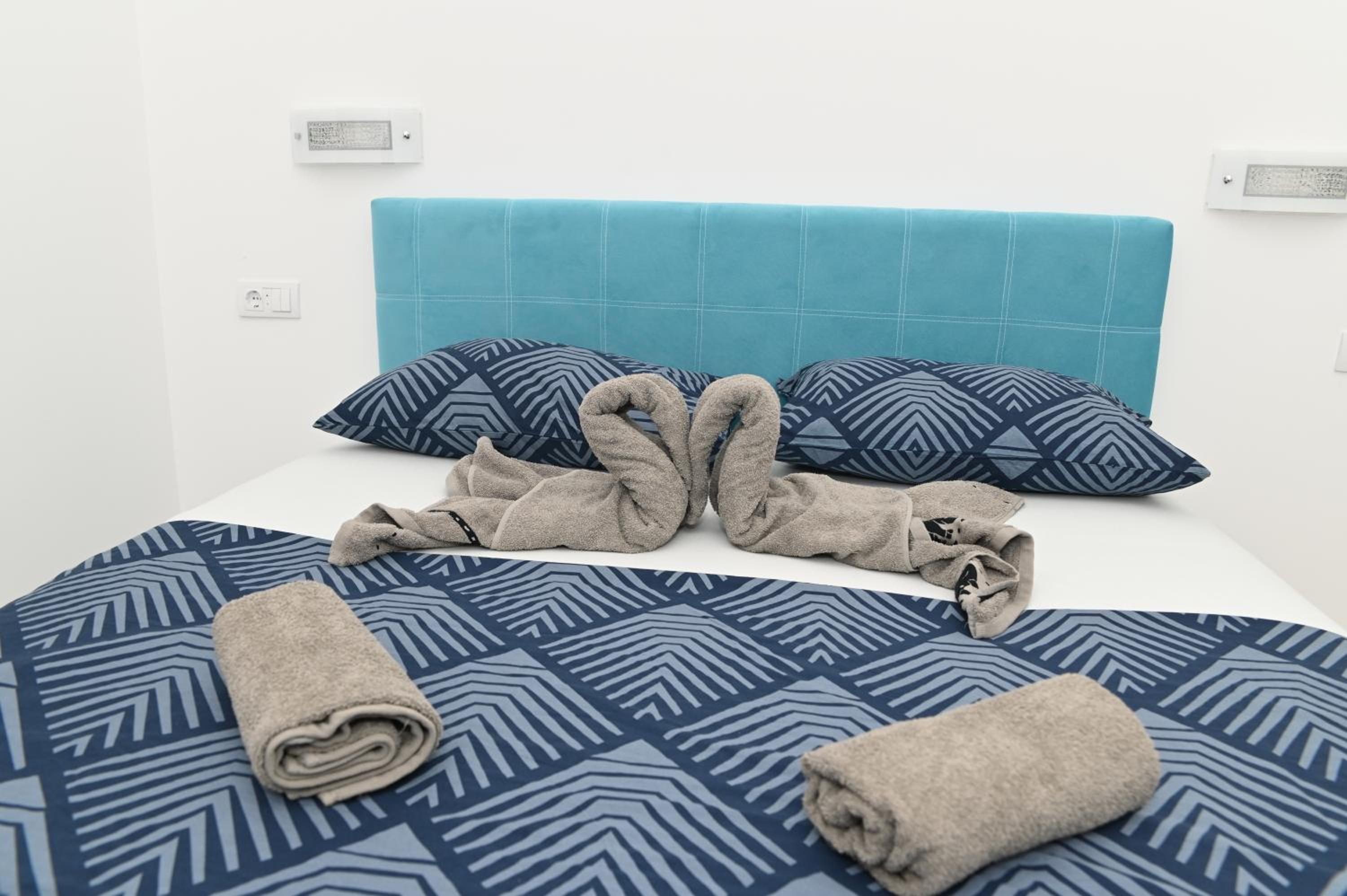 Villa Panorama - Private heated pool and jacuzzi with ocean view