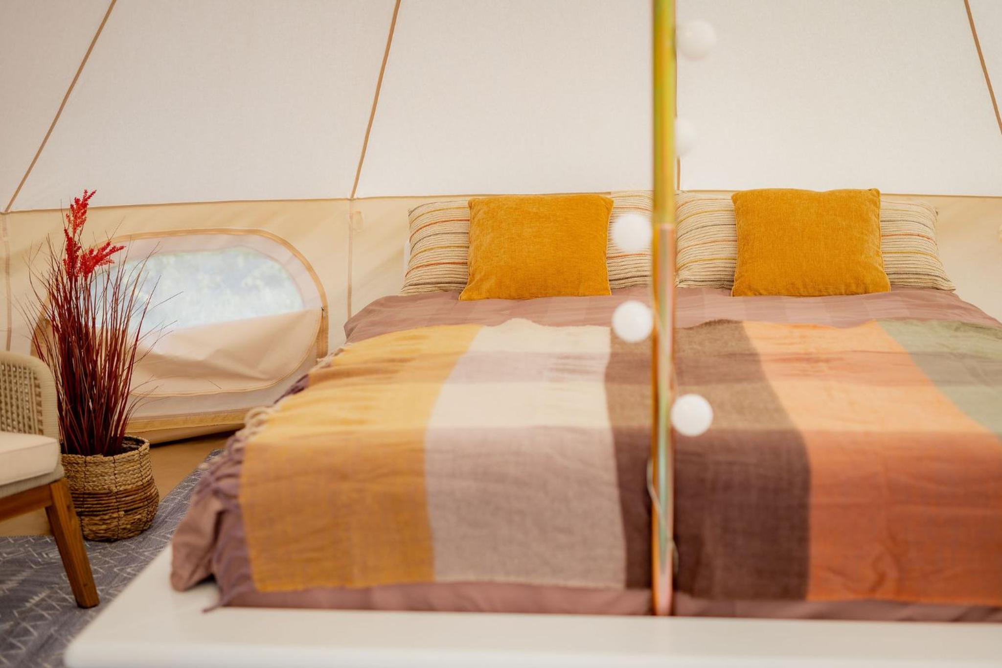 Privaatne glamping, saun ja köögiga maja mere kaldal