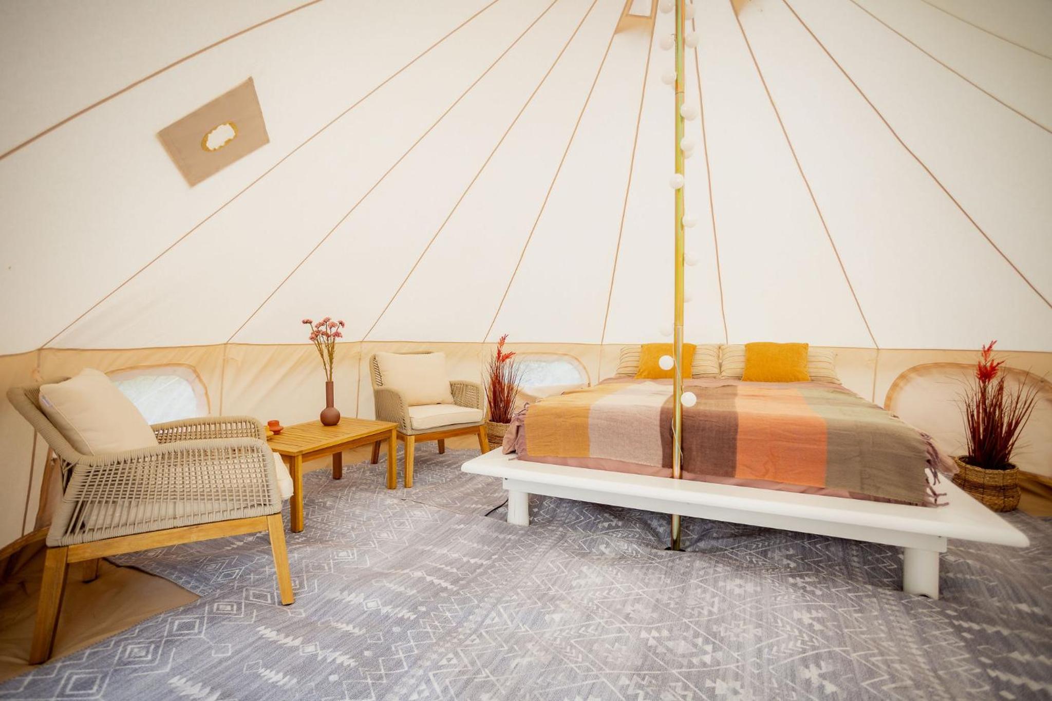 Privaatne glamping, saun ja köögiga maja mere kaldal