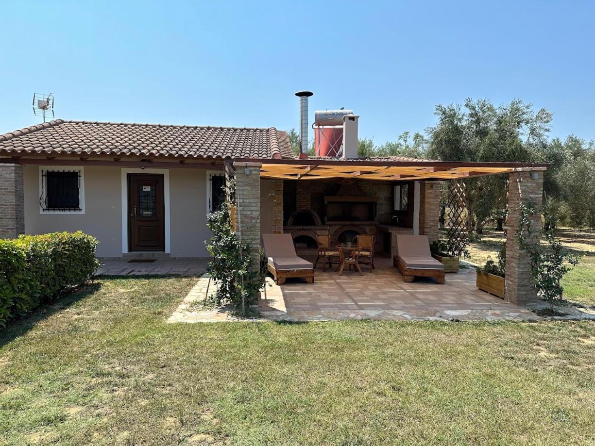 Villa Zoe en Amaliás — balance & terrace