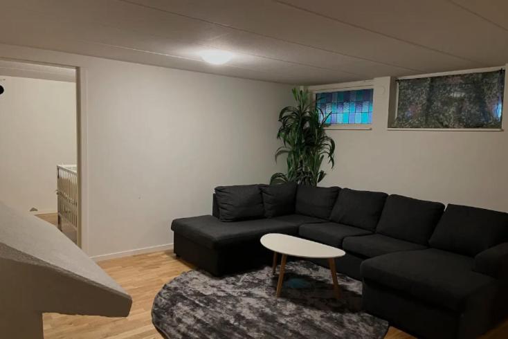 Home near beach view 4