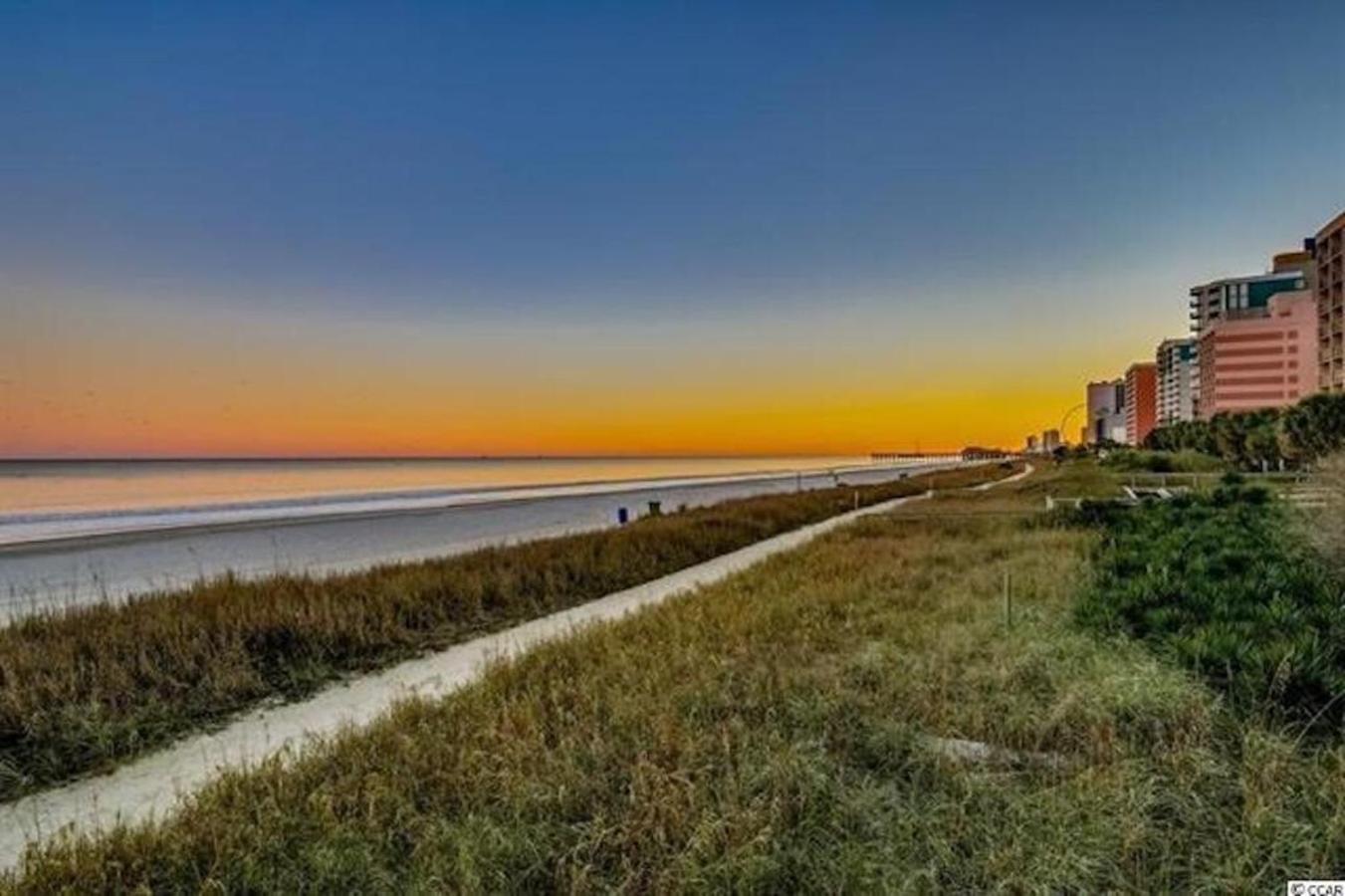 Oceanfront Walk to Boardwalk Pools Hot Tub view 2