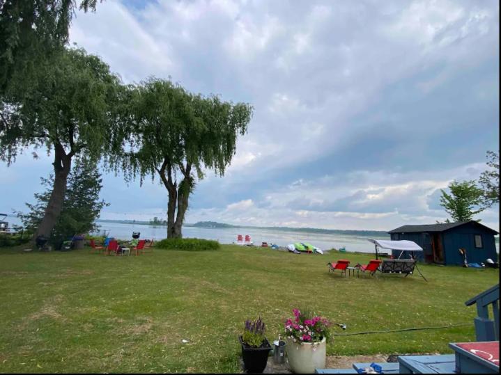 Sunrise net cottage