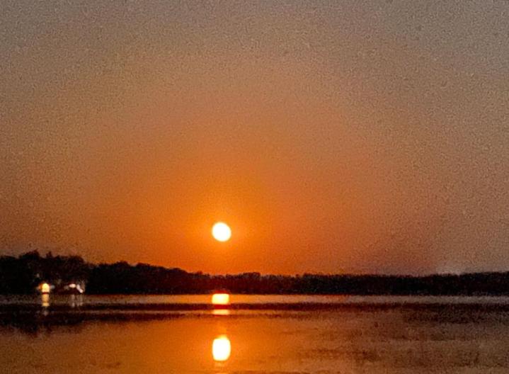 Sunrise net cottage