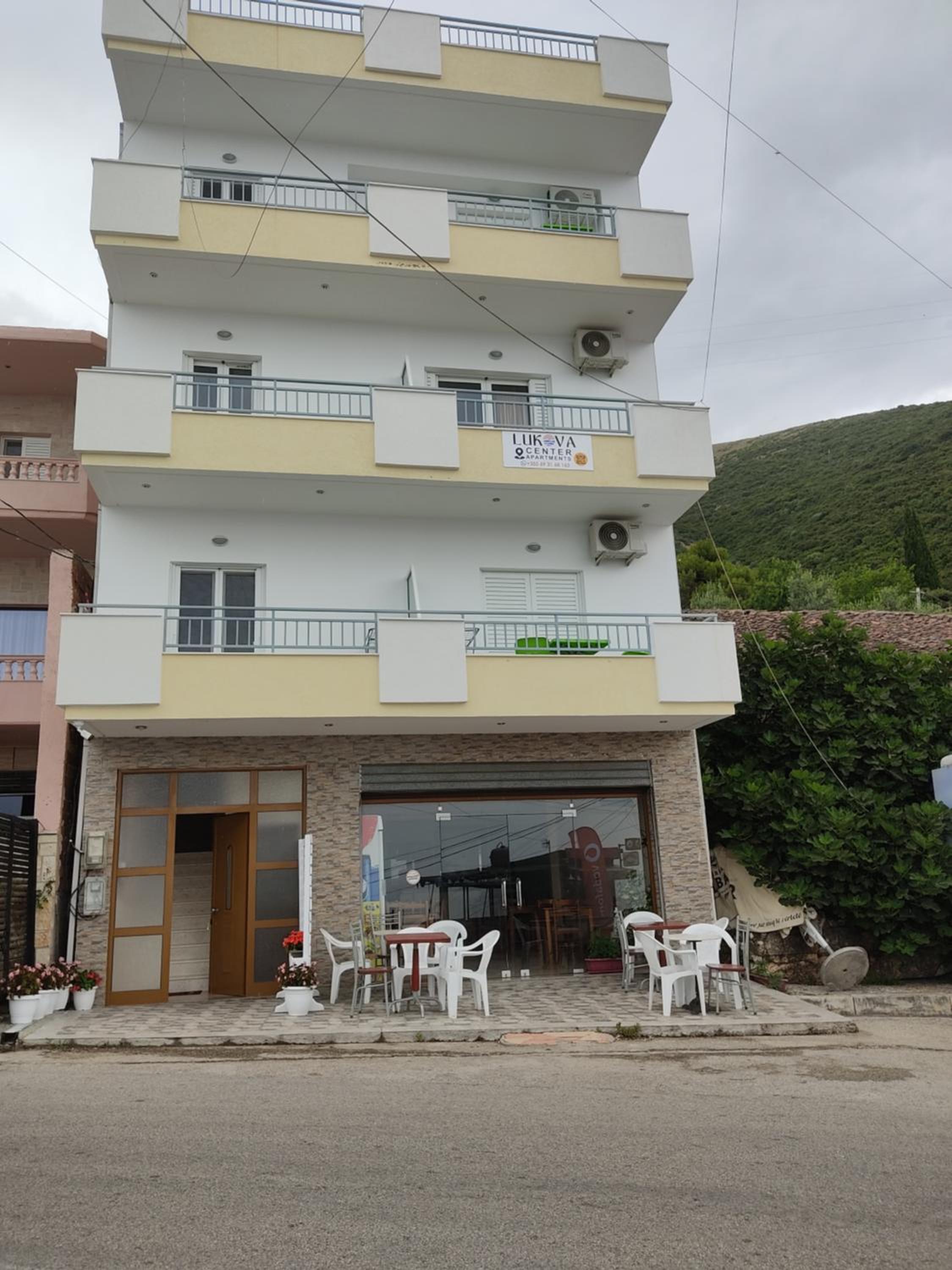 Lukova Center Apartments