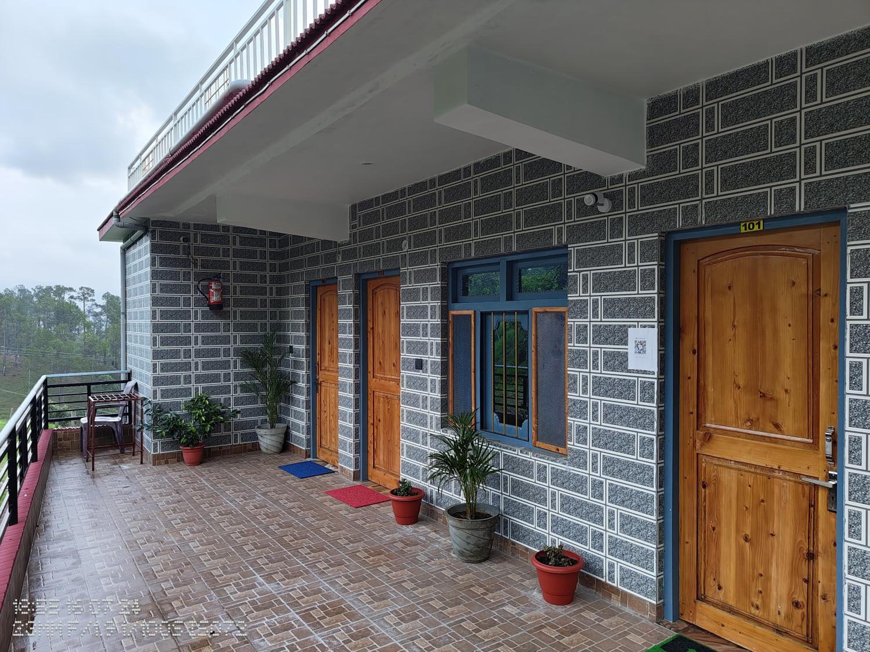 Royal Golden Homestay
