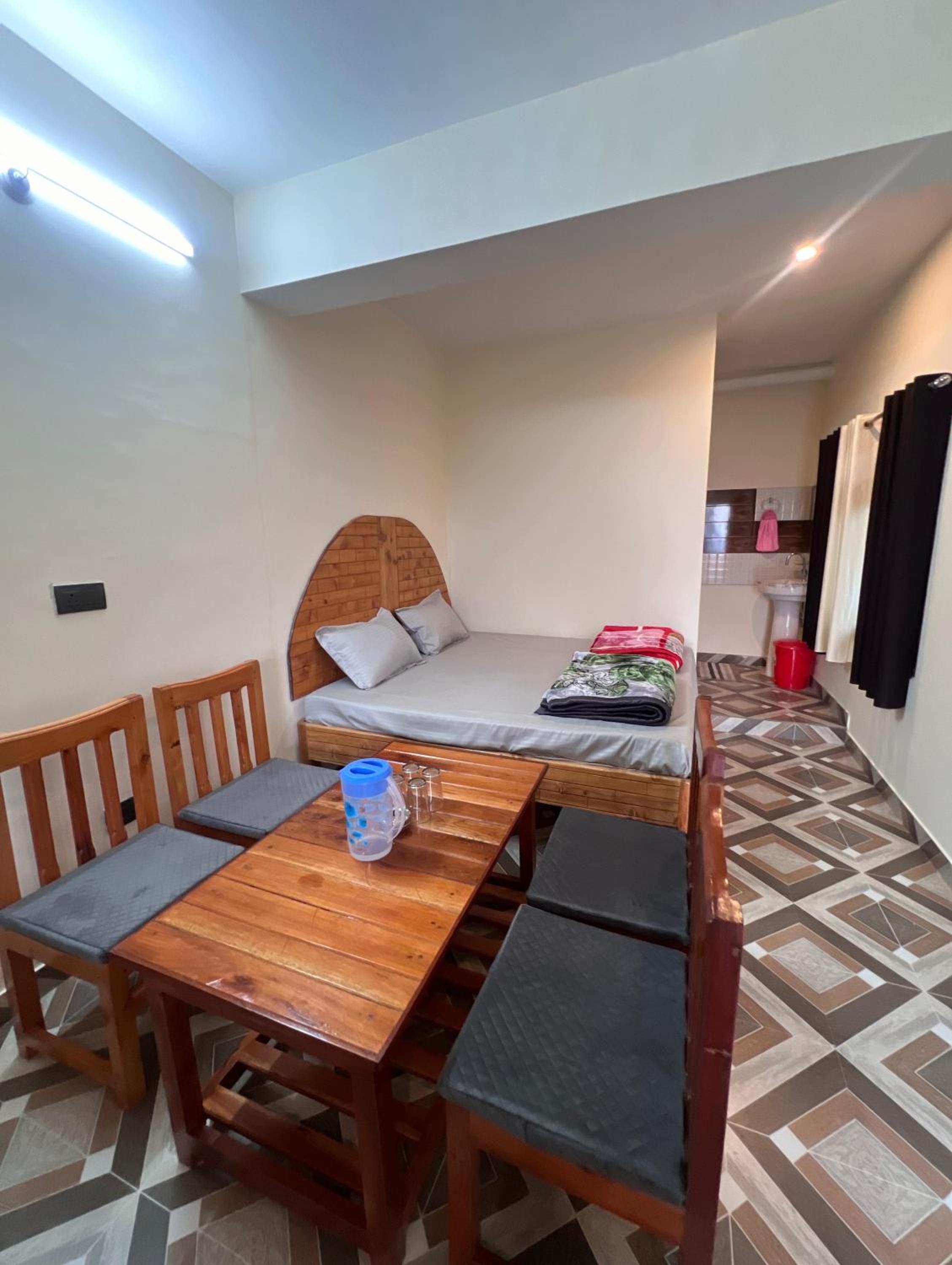 Royal Golden Homestay