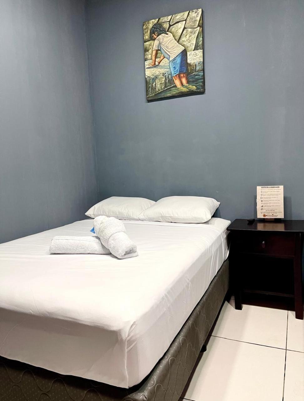 Madroño Hostel