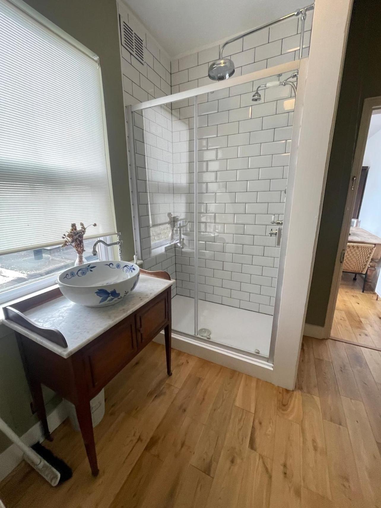 Stylish City Centre 3-bed Apartment on Mill Rd view 5