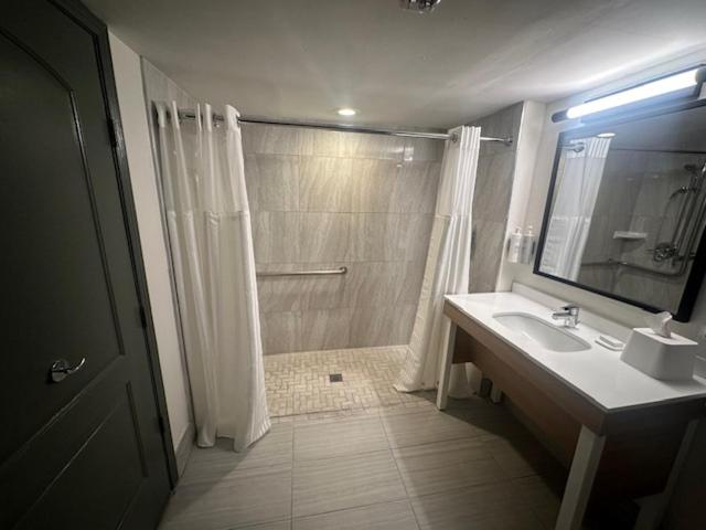 Rock Springs Vacations - Spark by Hilton Rock Springs - Property Image 10