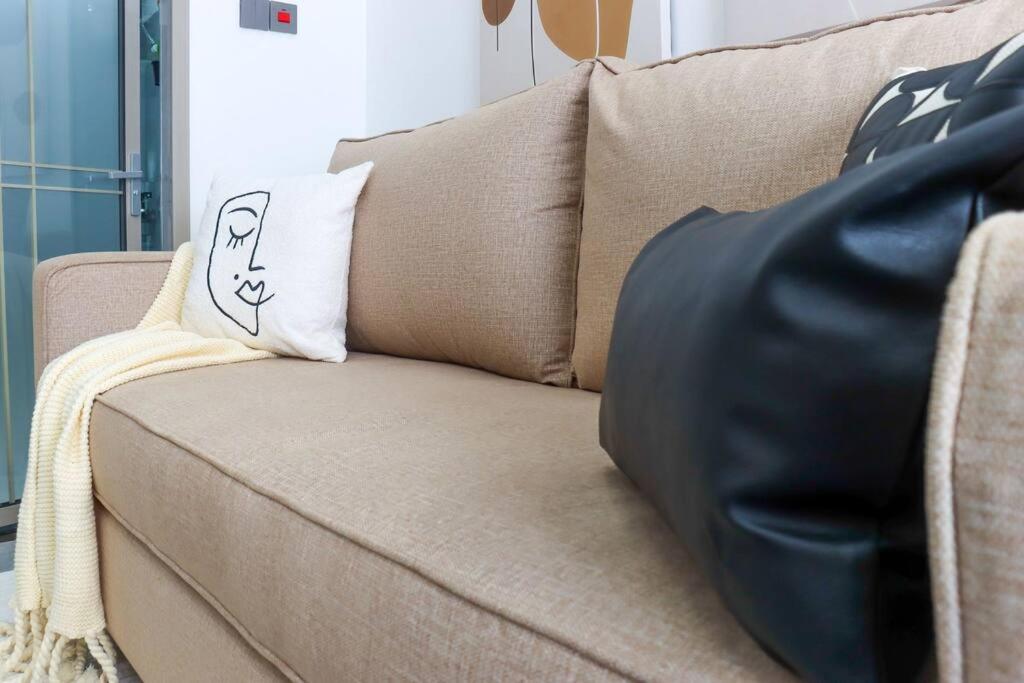 Elegant Lovely studio Apartment