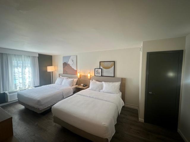 Rock Springs Vacations - Spark by Hilton Rock Springs - Property Image 8