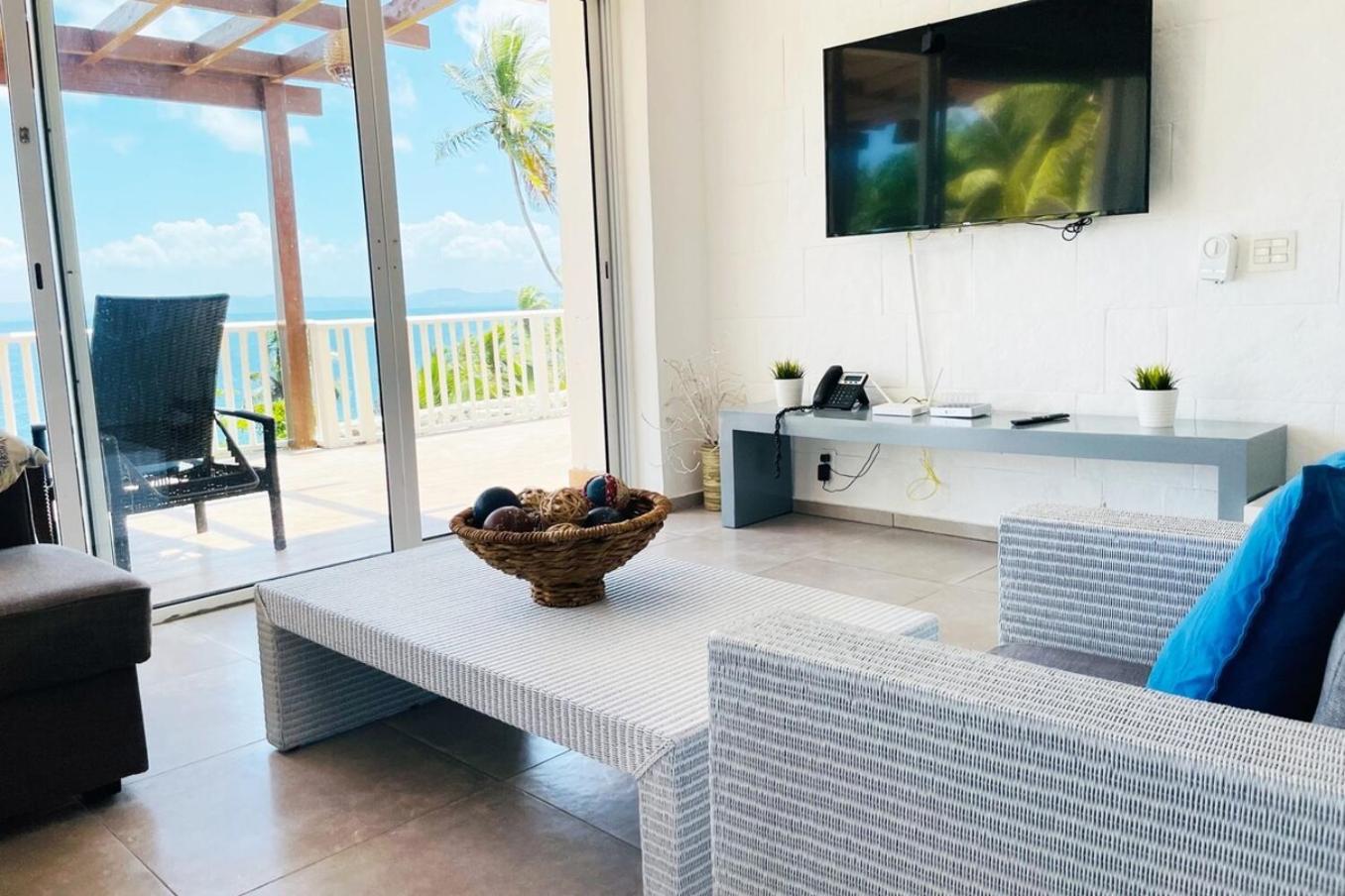 Paradise Retreat Peace Relaxation