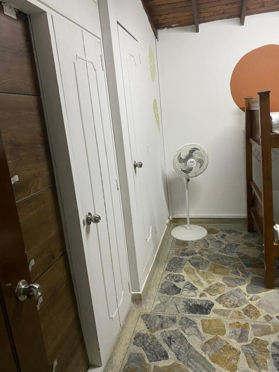 Lady Mom Hostal