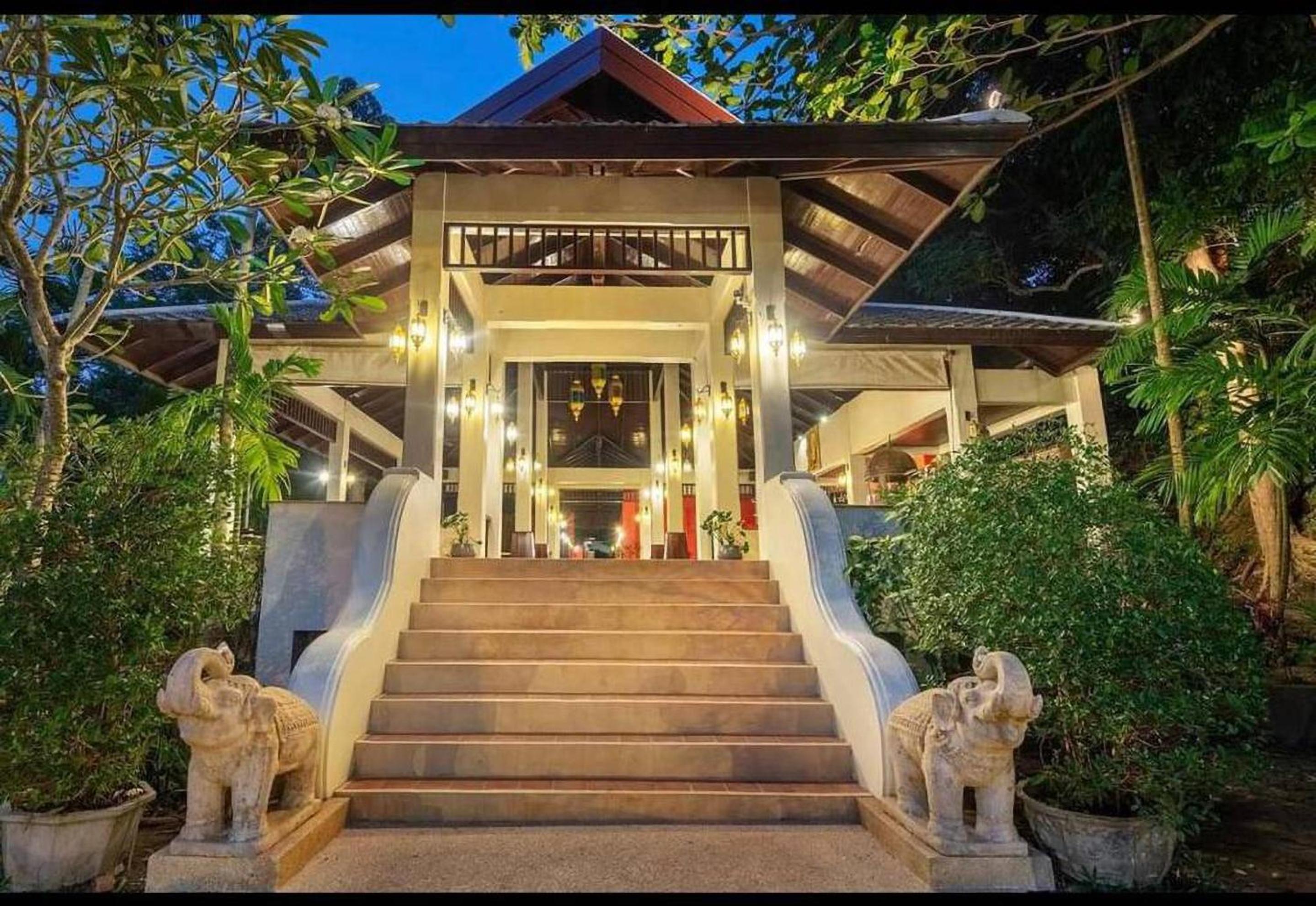 Hotel Racha Kiri Resort & Spa, Khanom - Image 1