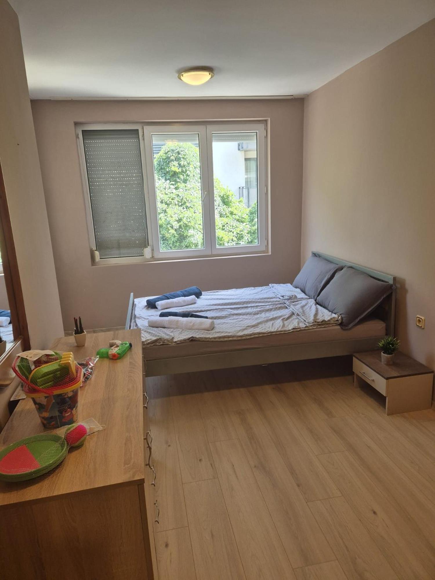 Sea Garden Flat