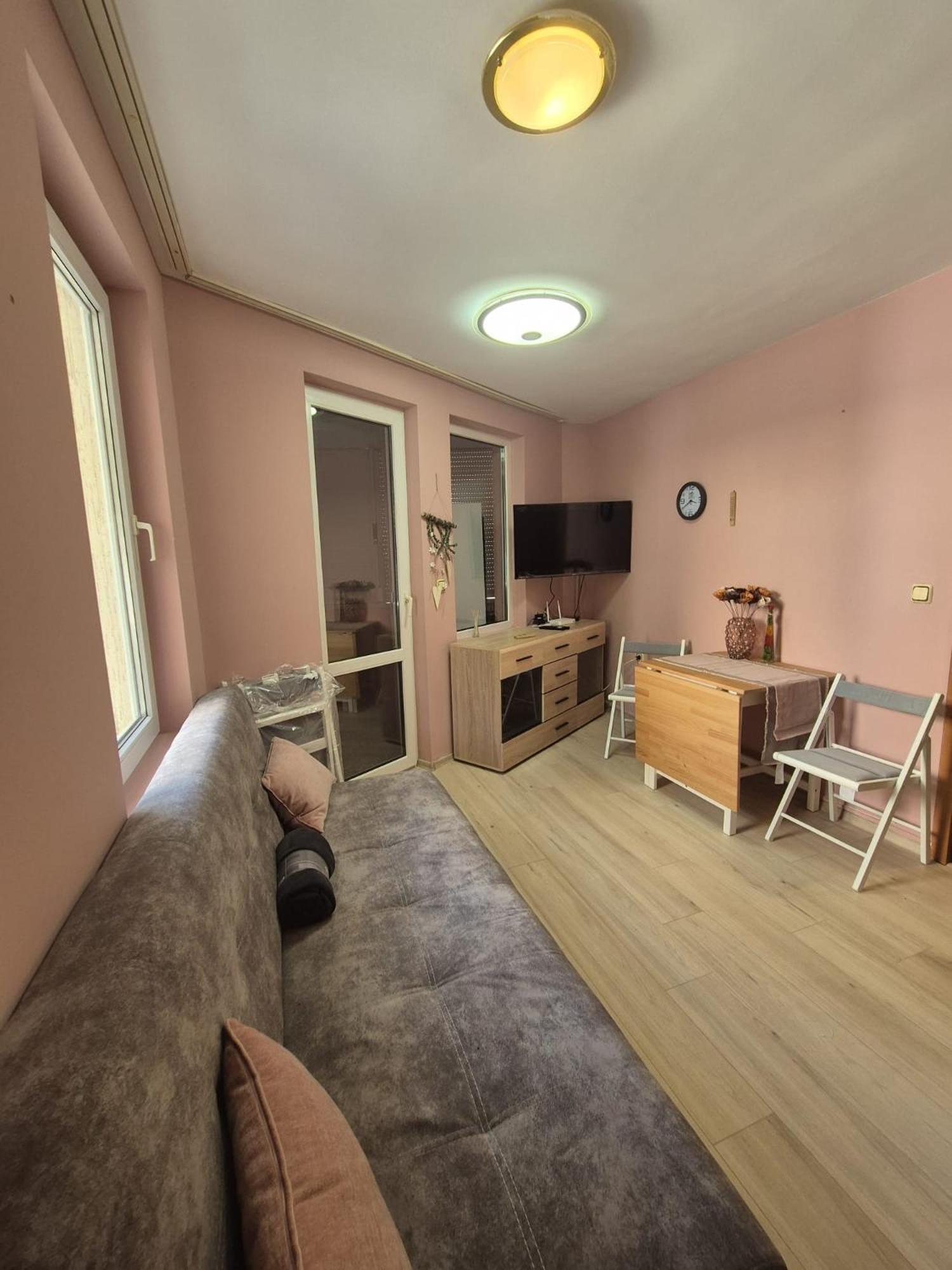 Sea Garden Flat