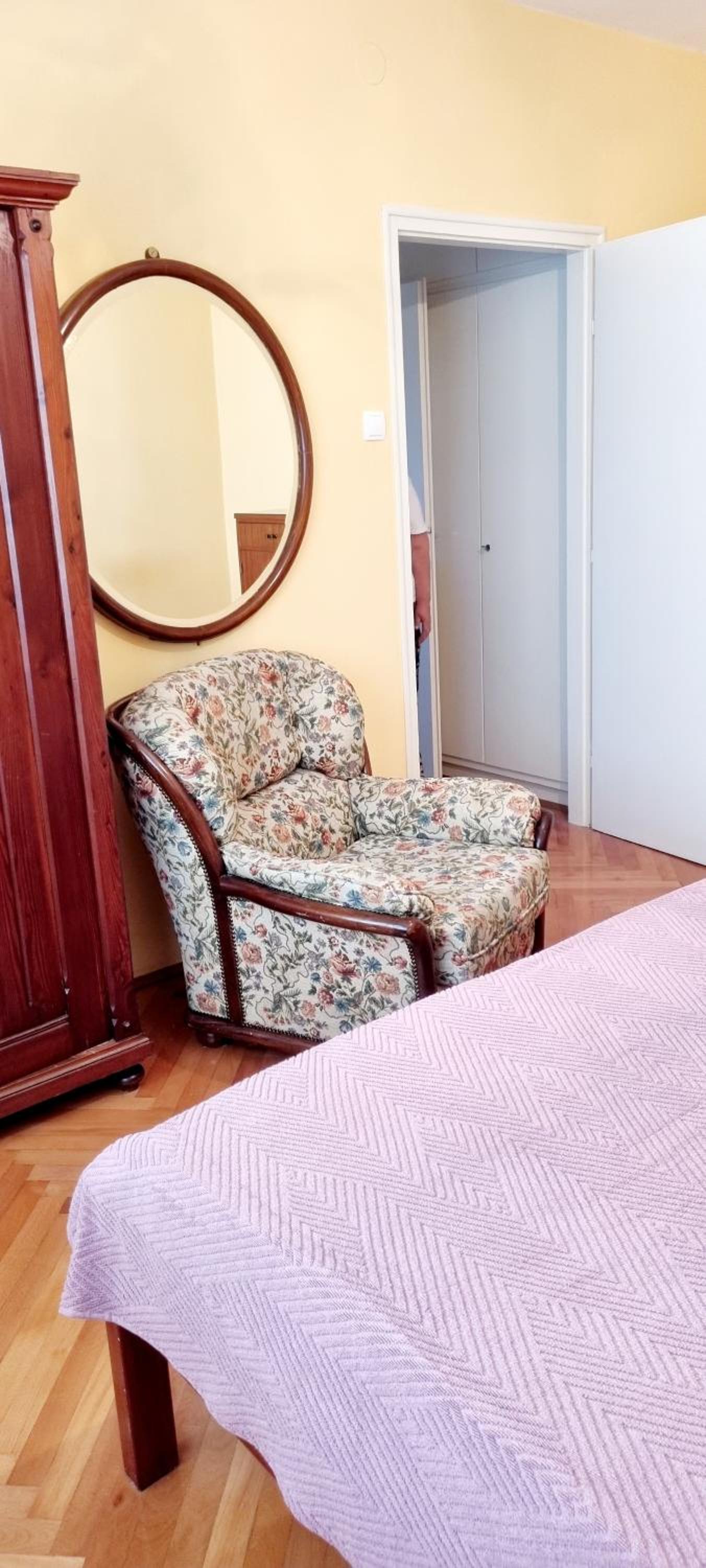 Apartment Happy, perfect for two, with seaview balconies and free parking