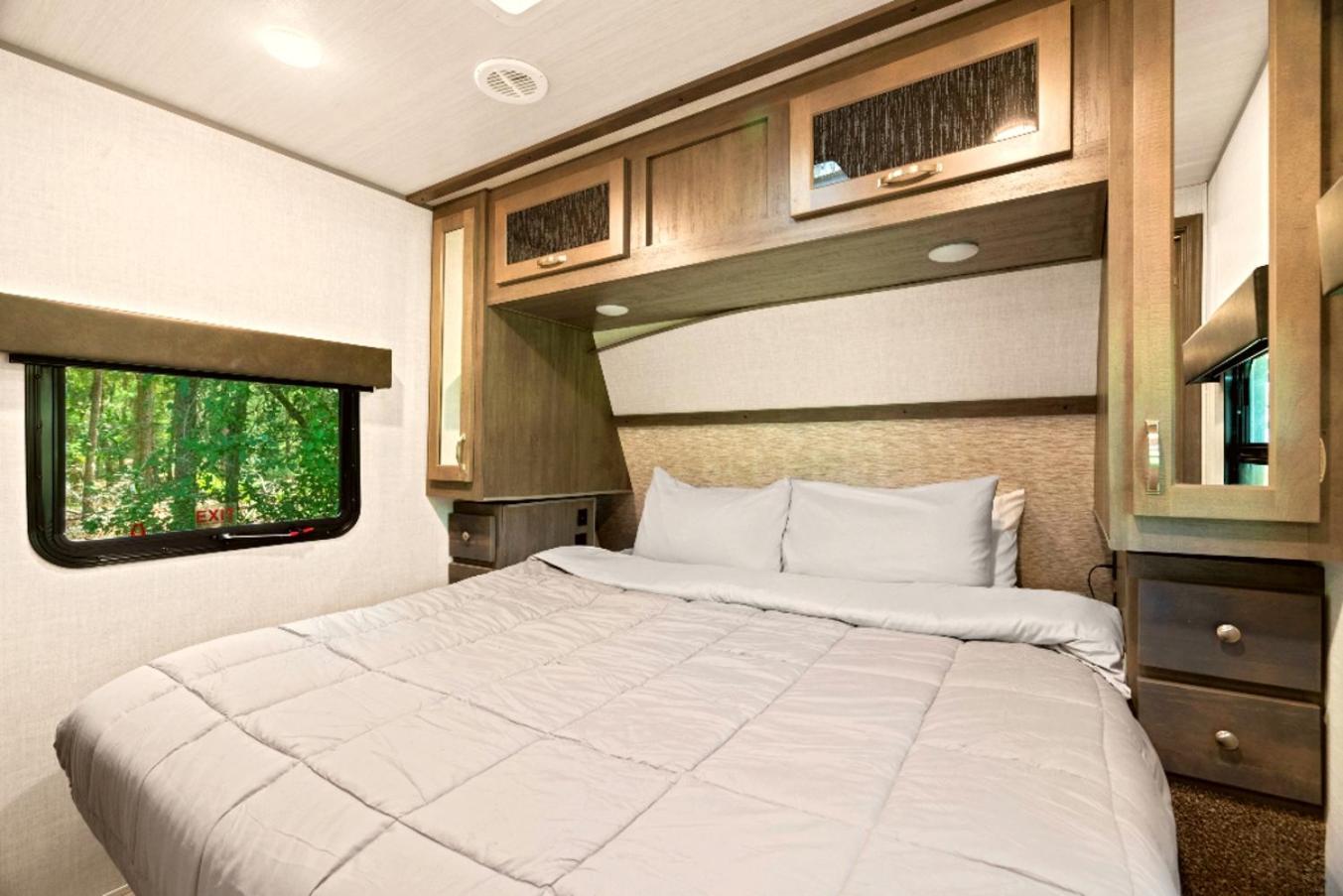 Epic Outdoor Adventure Await Your Group! Sleep 34 - Property Image 182