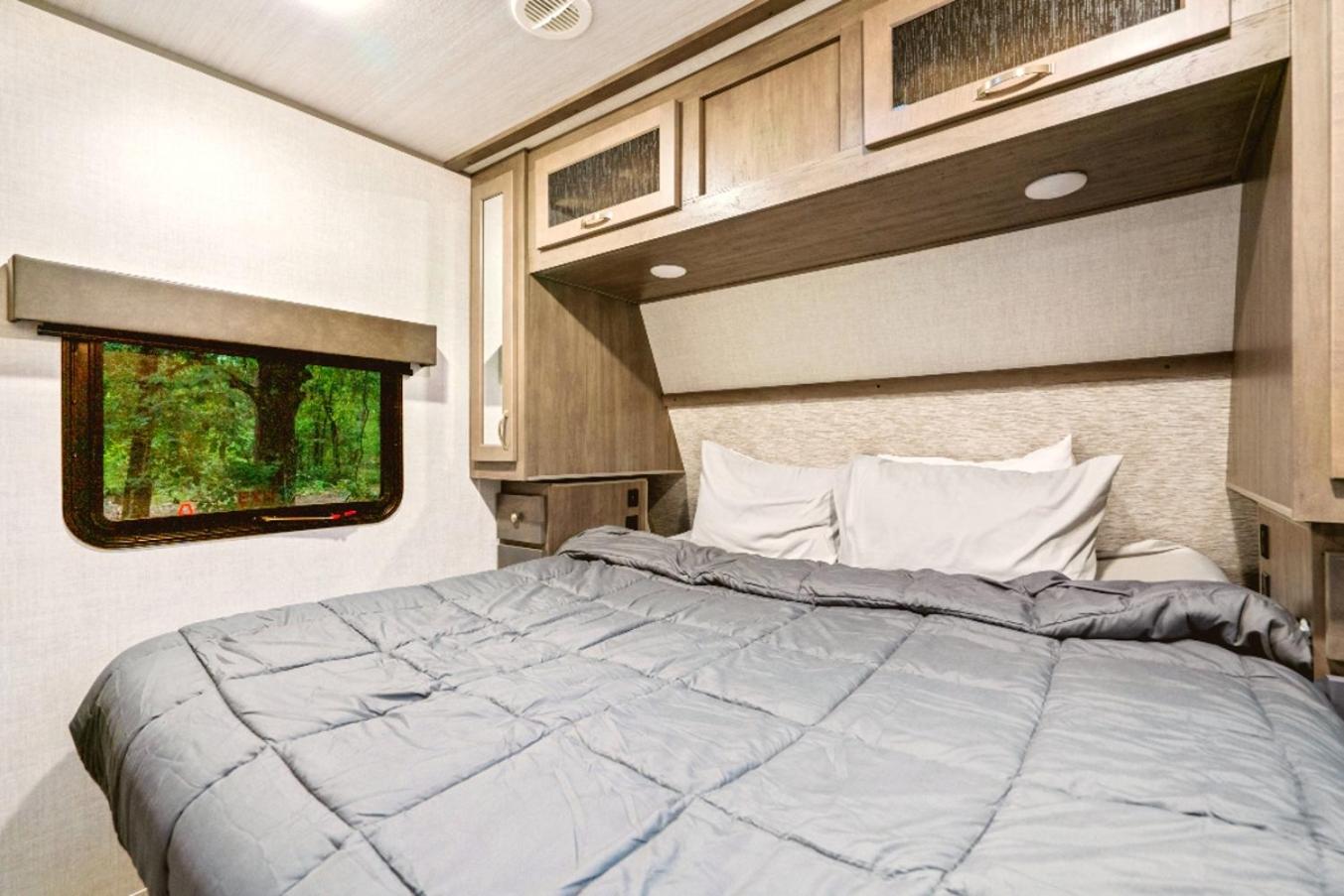 Epic Outdoor Adventure Await Your Group! Sleep 34 - Property Image 198